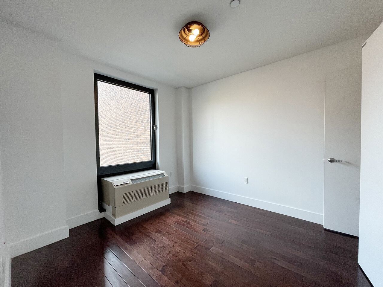 Available apartment 991 Willoughby Avenue | Bushwick