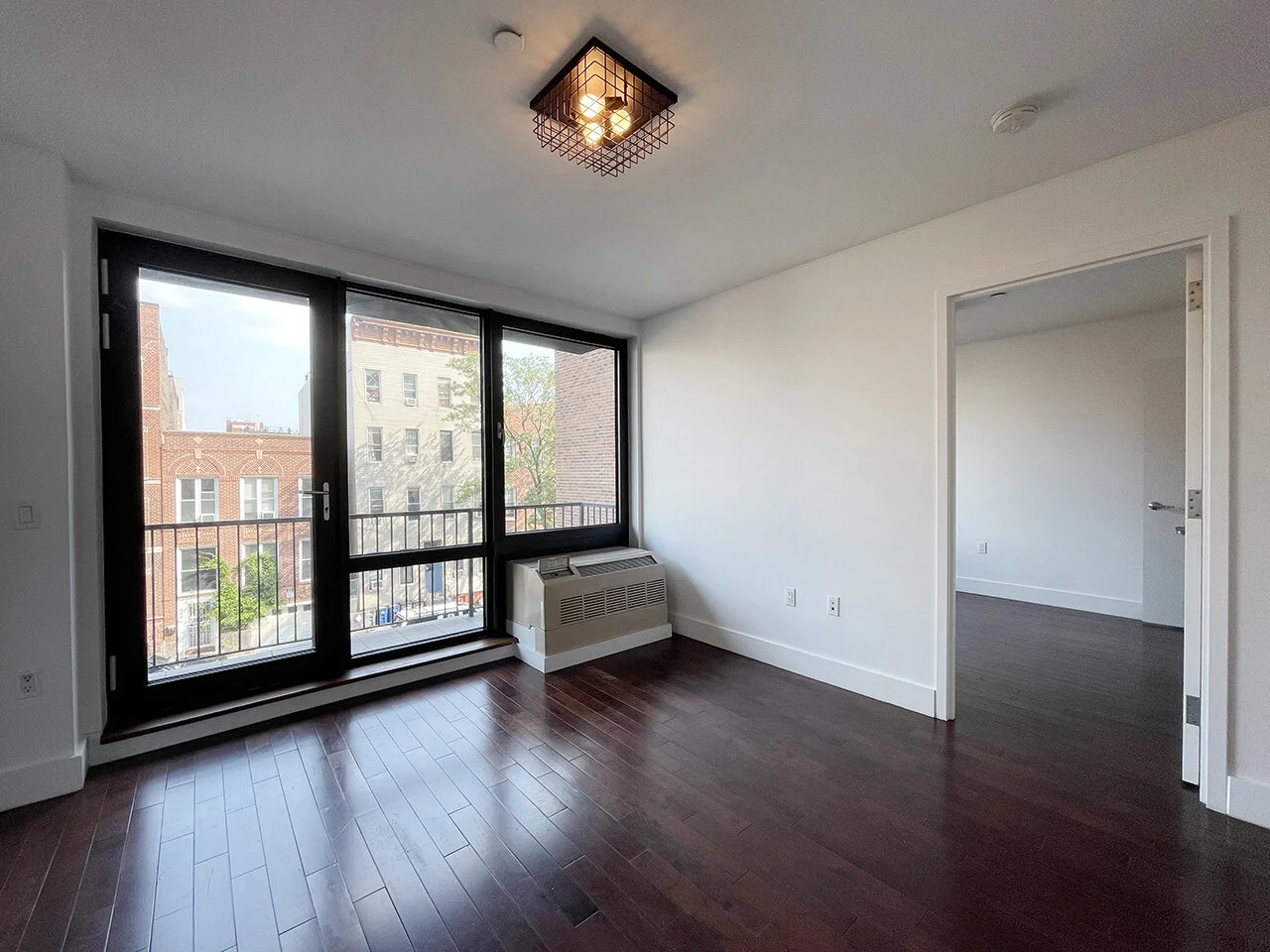 Available apartment 991 Willoughby Avenue | Bushwick