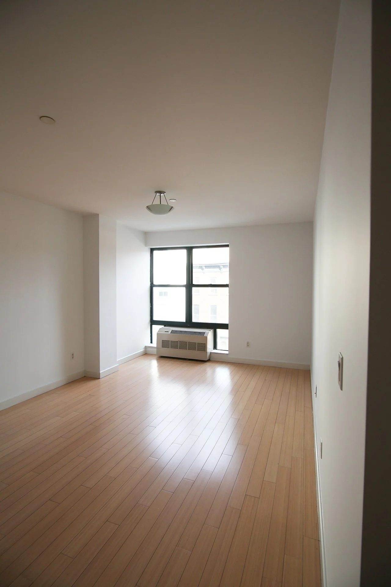 1078 FULTON 7C