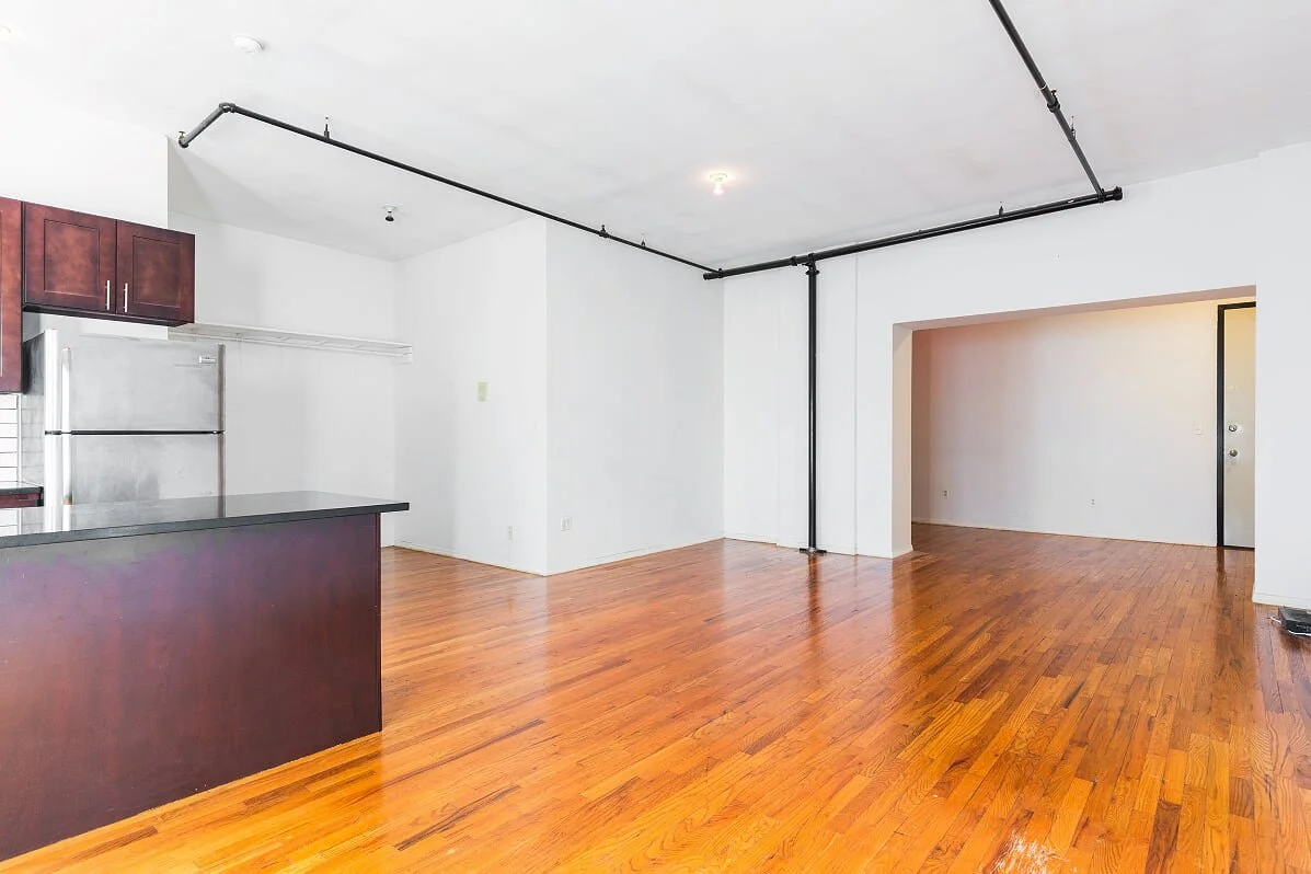  16 Manhattan AvenueBrooklyn, NY 11206 