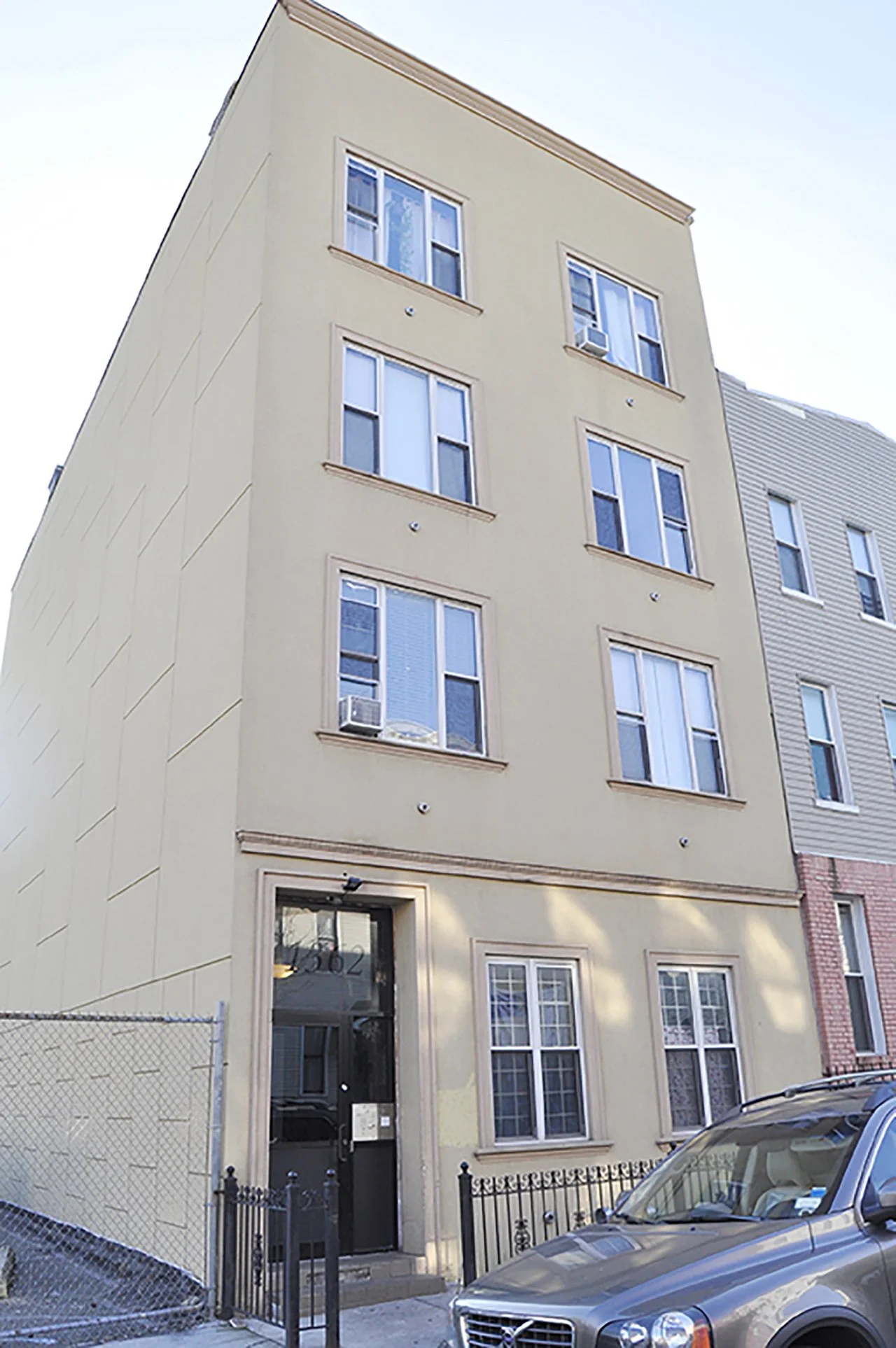 1362 Dekalb Avenue