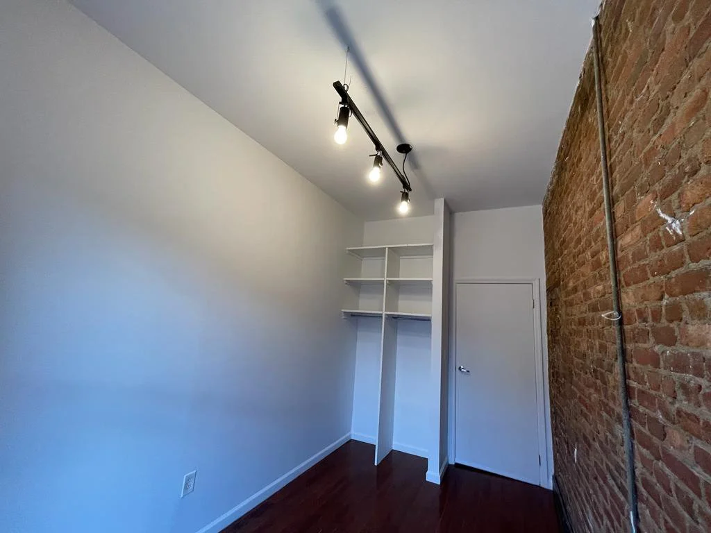 1225 Bedford Avenue Image