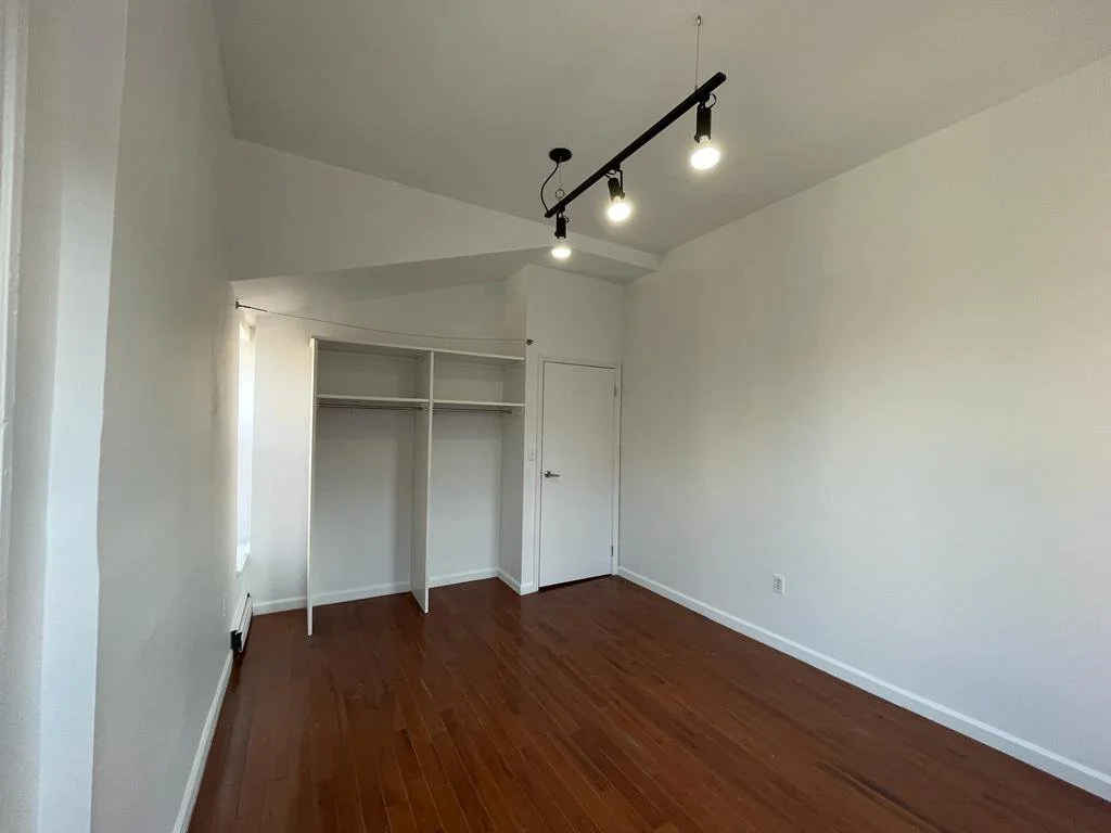 1225 Bedford Avenue Image