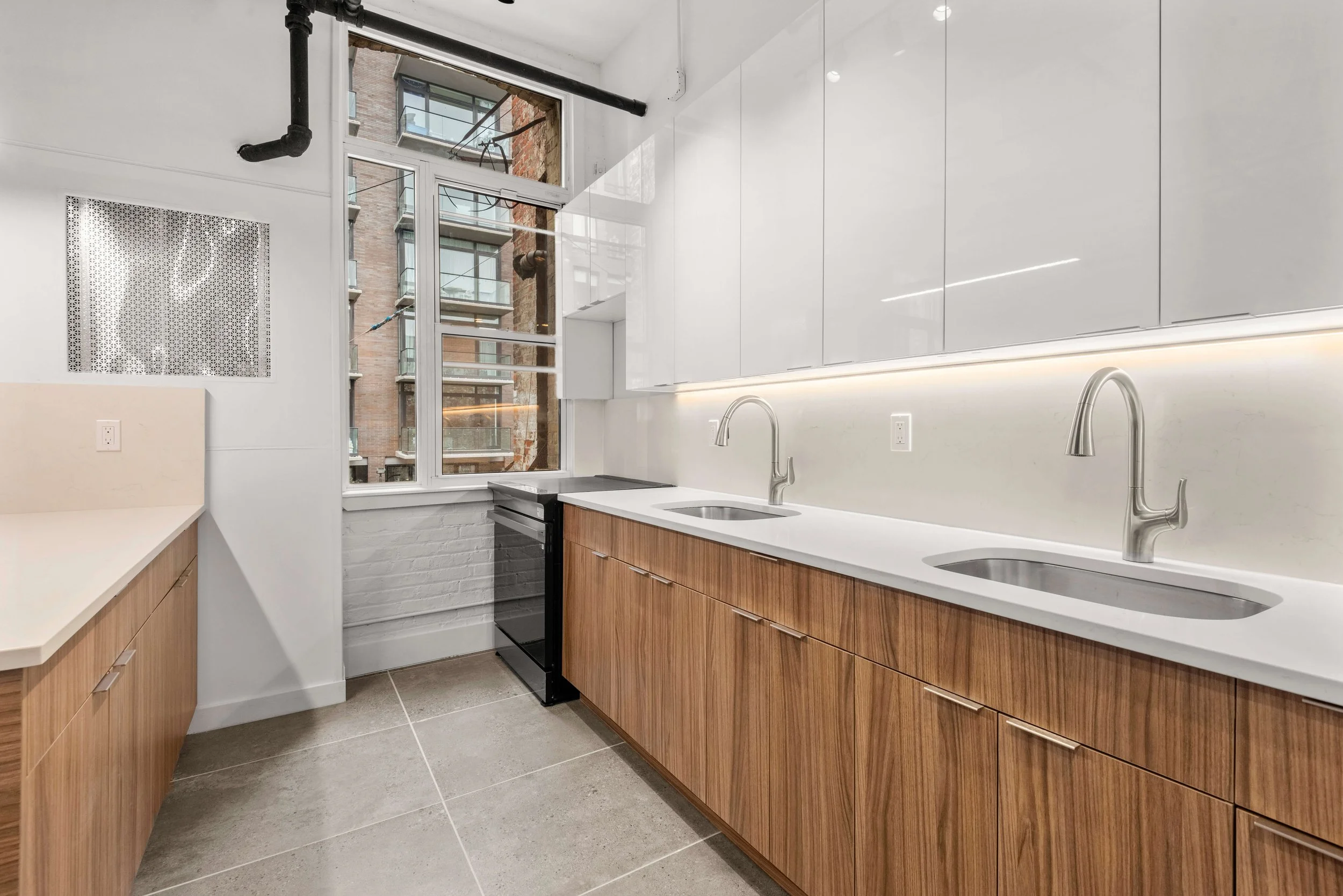 141 S 5th St #3W_image_002.jpg