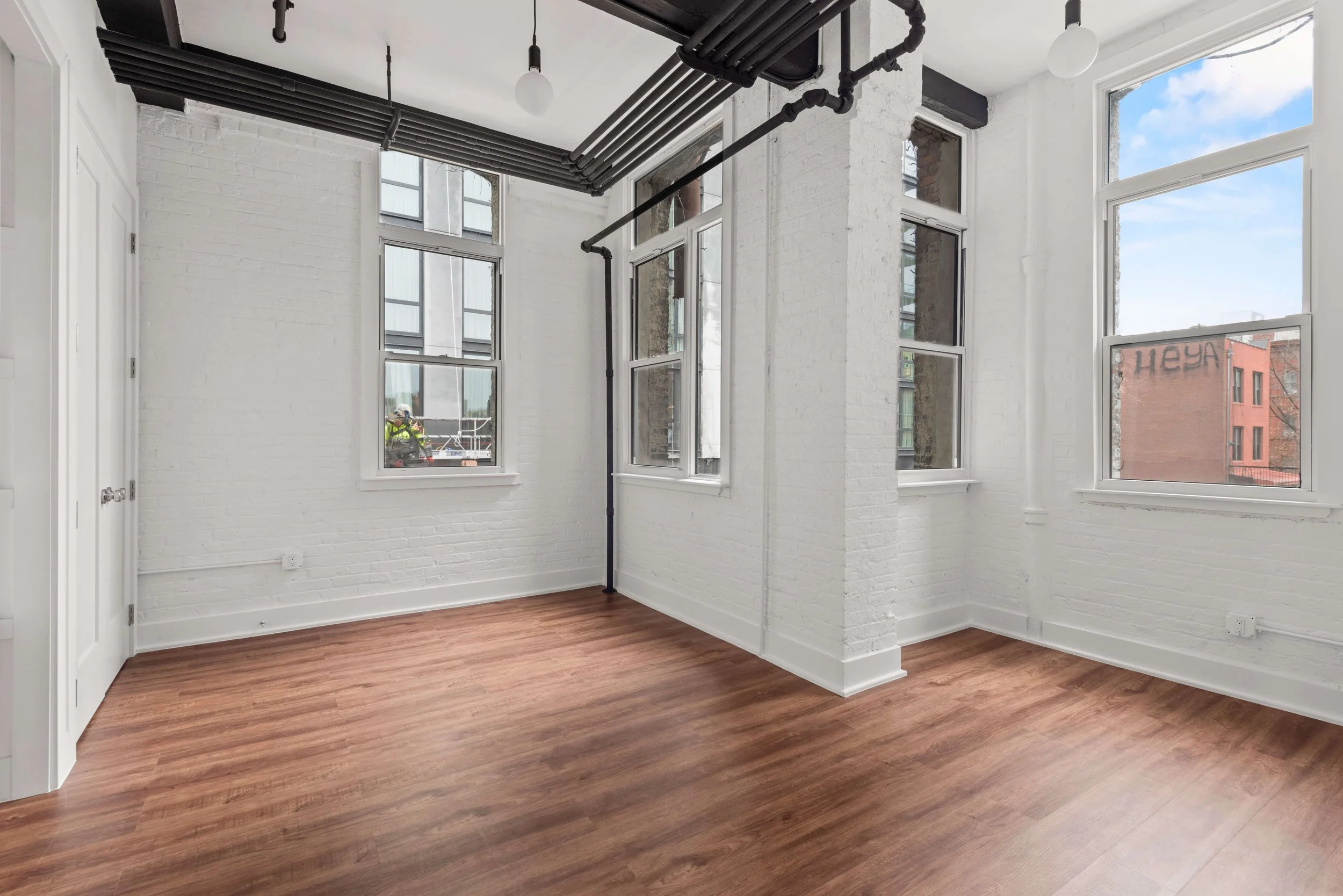 141 S 5th St #3W_image_012.jpg