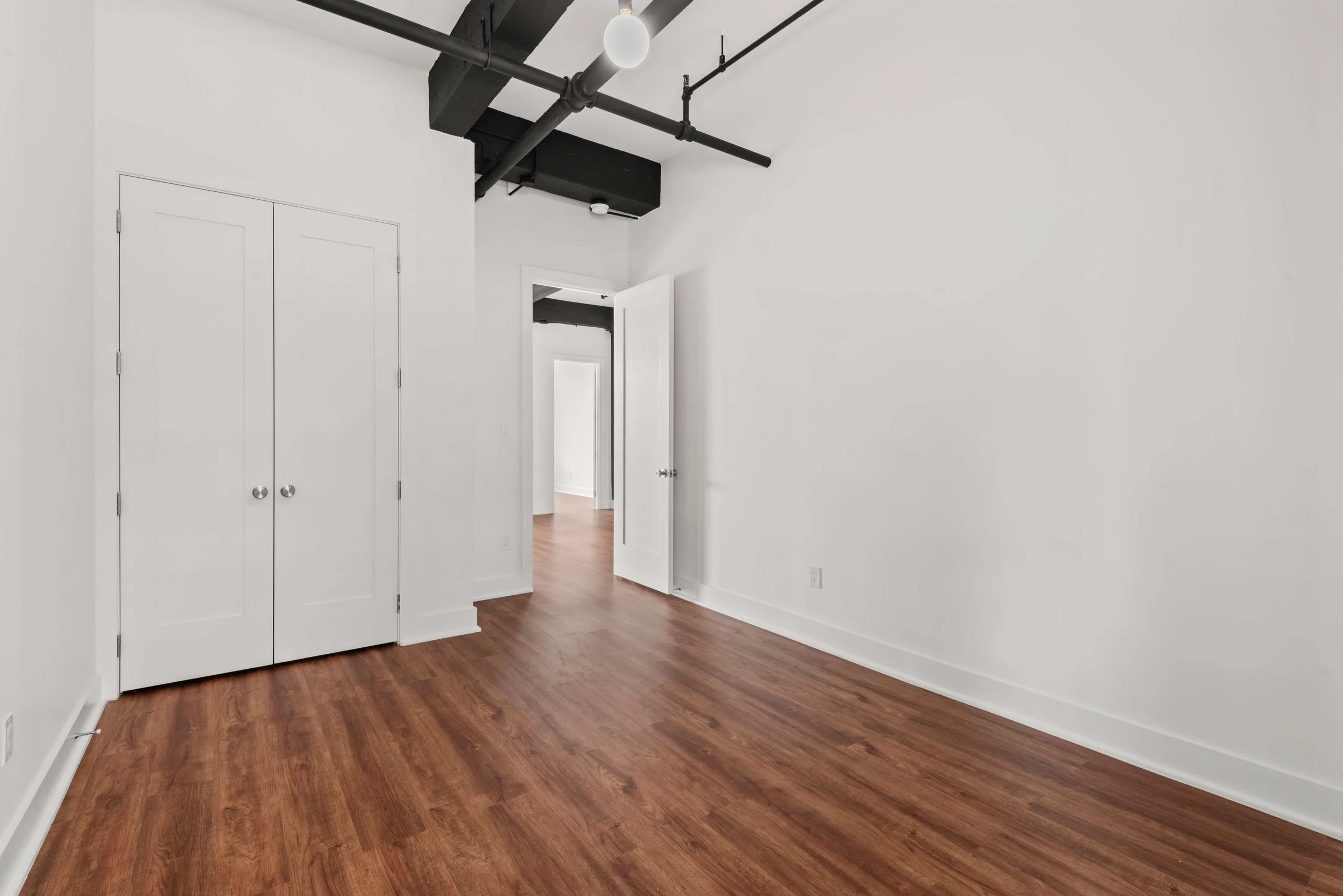 141 S 5th St #3W_image_021.jpg