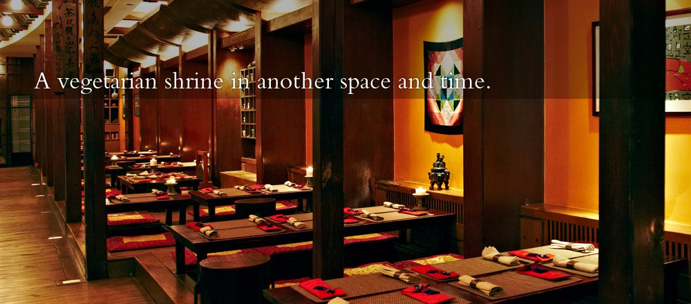 Hangawi's upscale Korean dining room