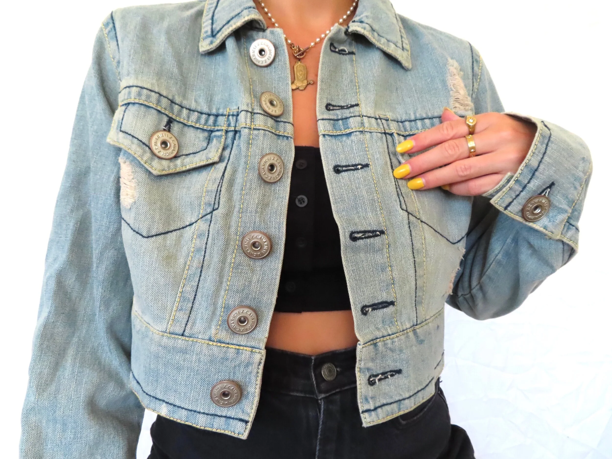 A4400AF7-E5BD-4ADC-B778-881B62A50725