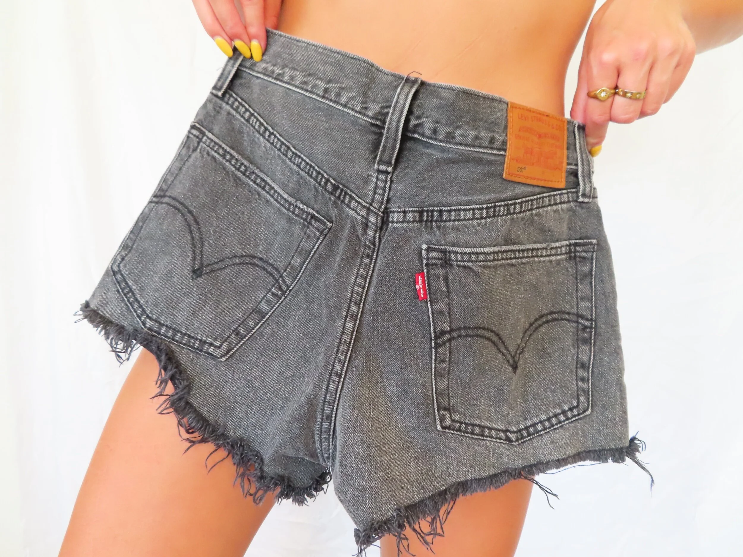 DF7EAE50-4C4E-410C-9AE7-9206B61A3DE3