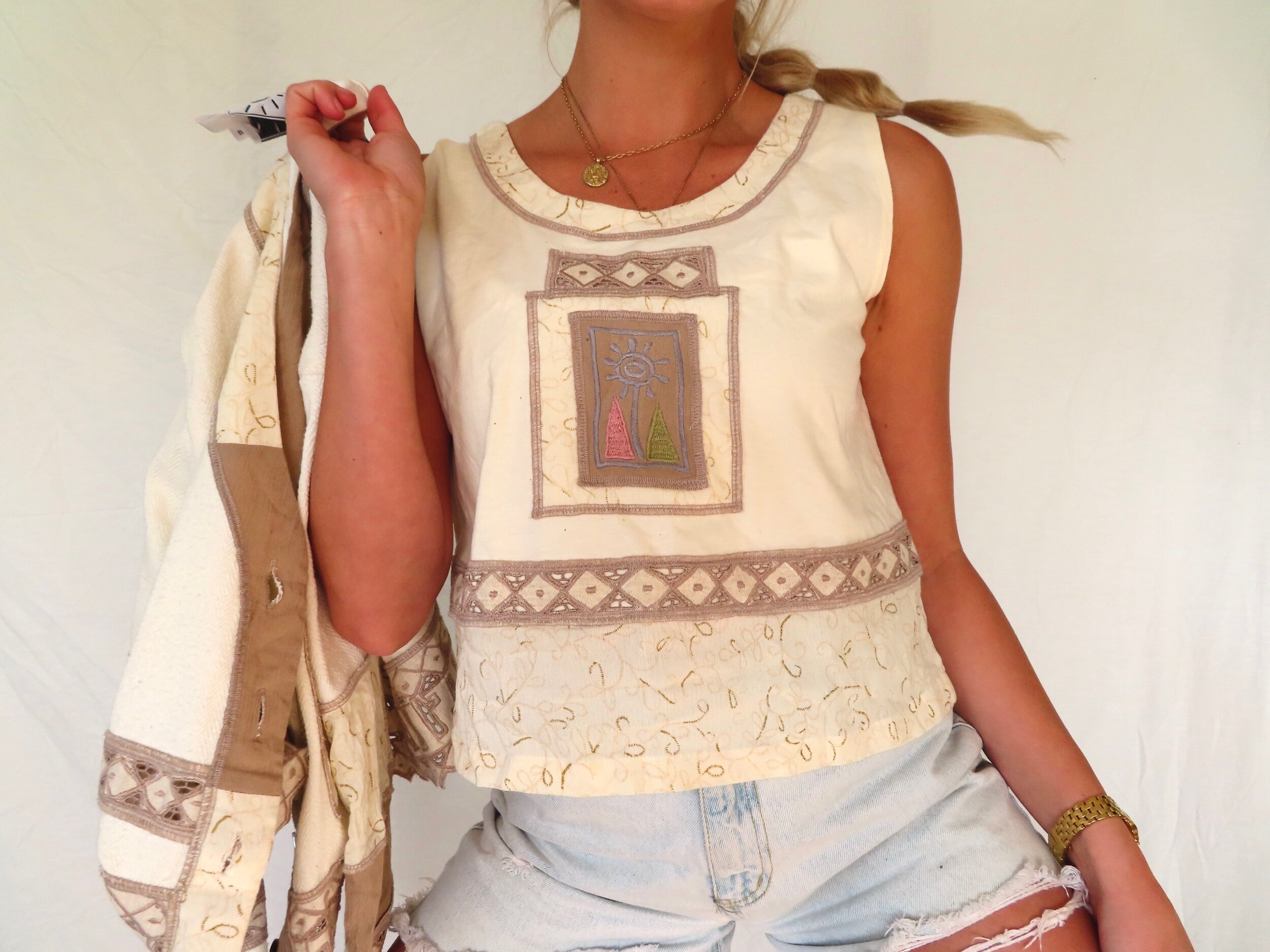 1834635A-038B-4492-963D-259AA2FDD6AA