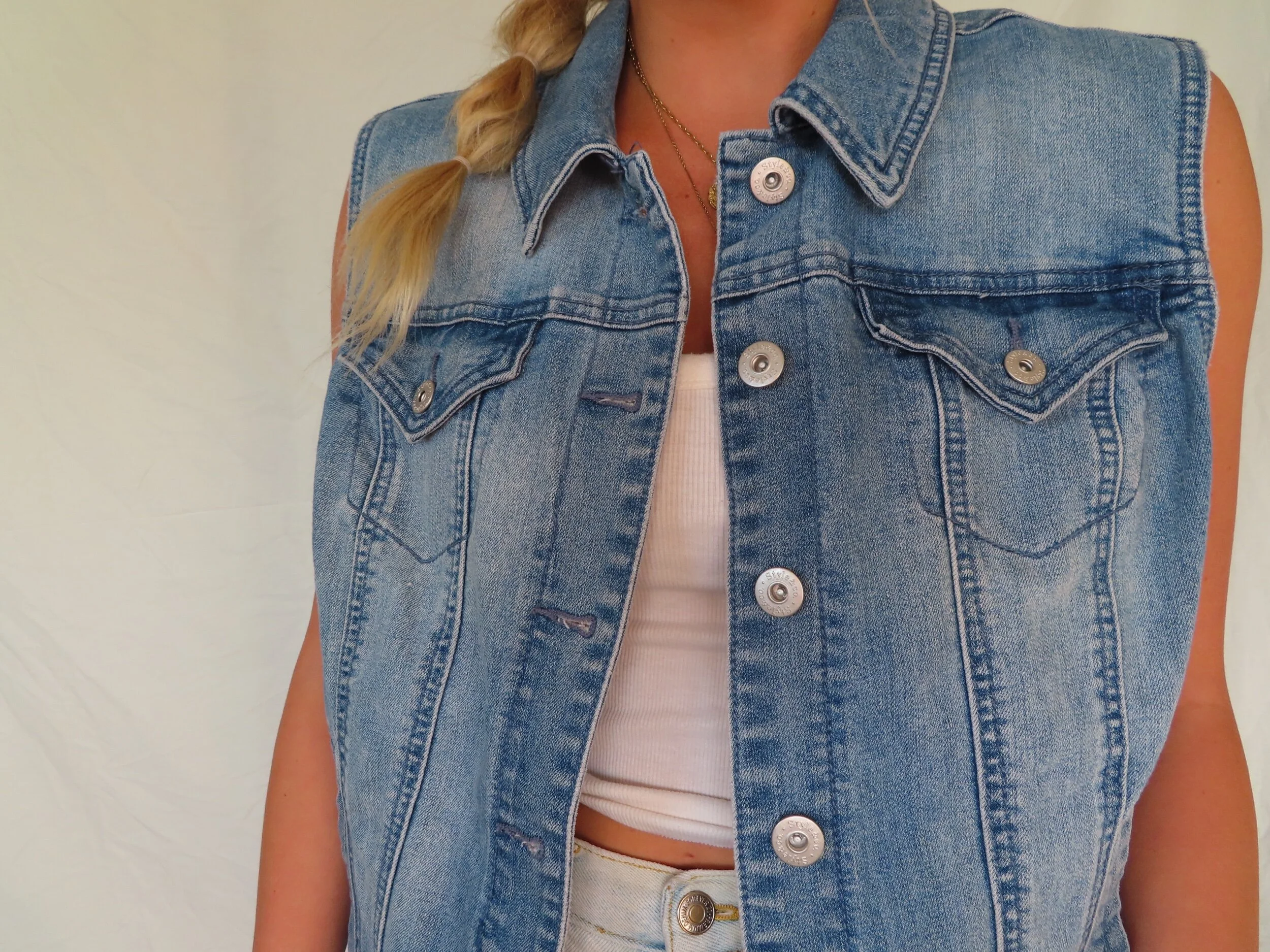 5C868A15-E6DD-4EEB-A3C9-84AB9AAF2ED8