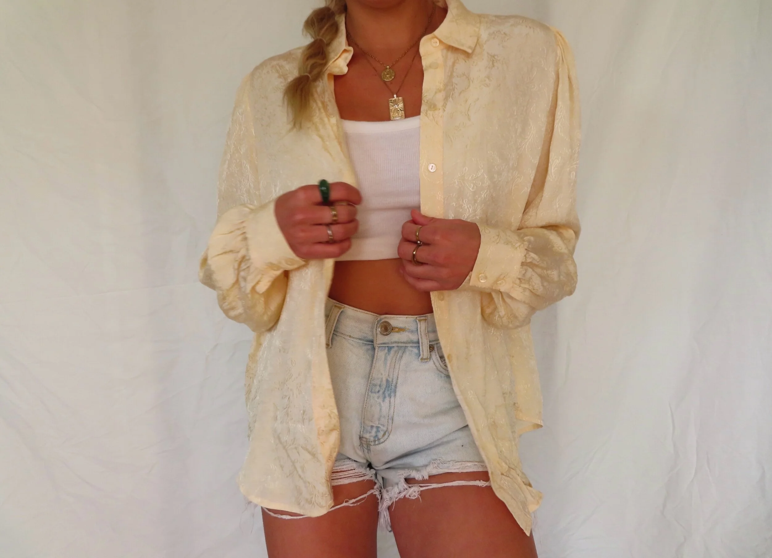 ADCFCE18-7504-4A4B-A44E-F474652B58FF