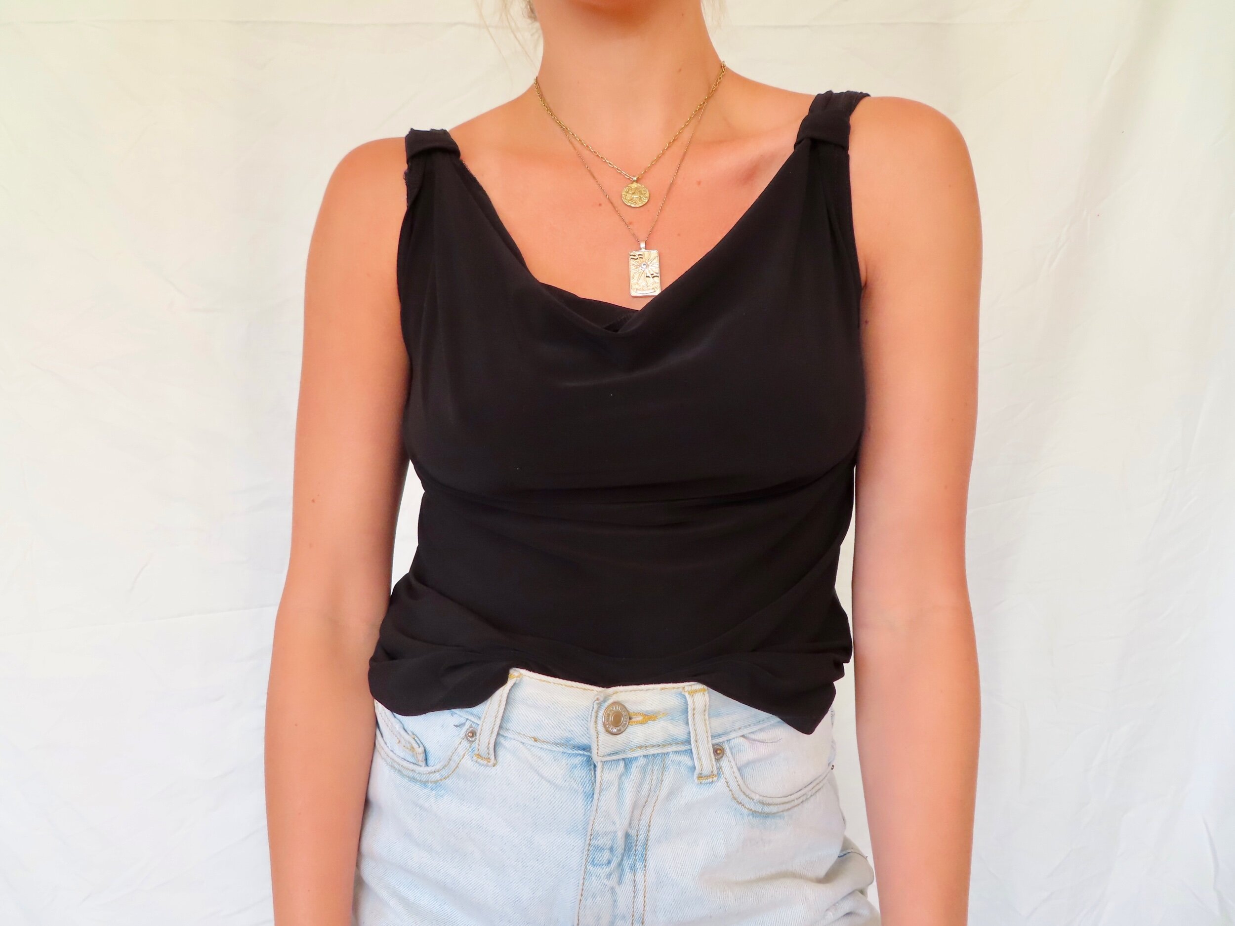 6339F83D-A555-4B1B-B62B-54AD6D685326