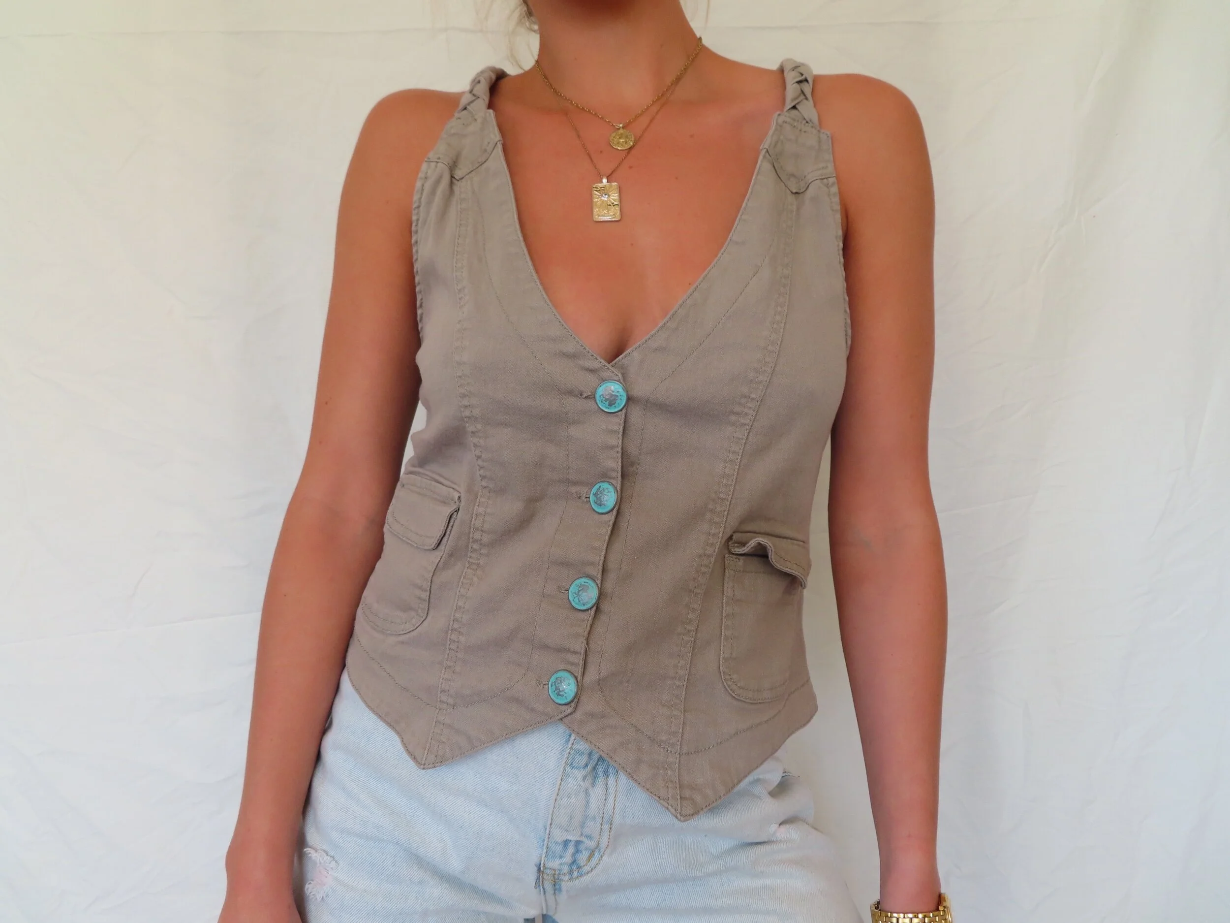 49193623-7331-4996-9E2E-BDE2E800FD2D