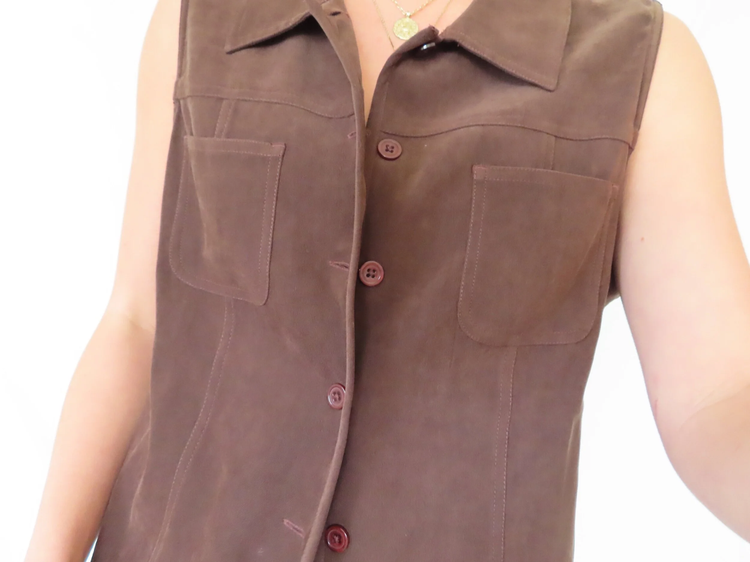 FFFB99A2-AF74-4BE2-B696-B002D4725E35