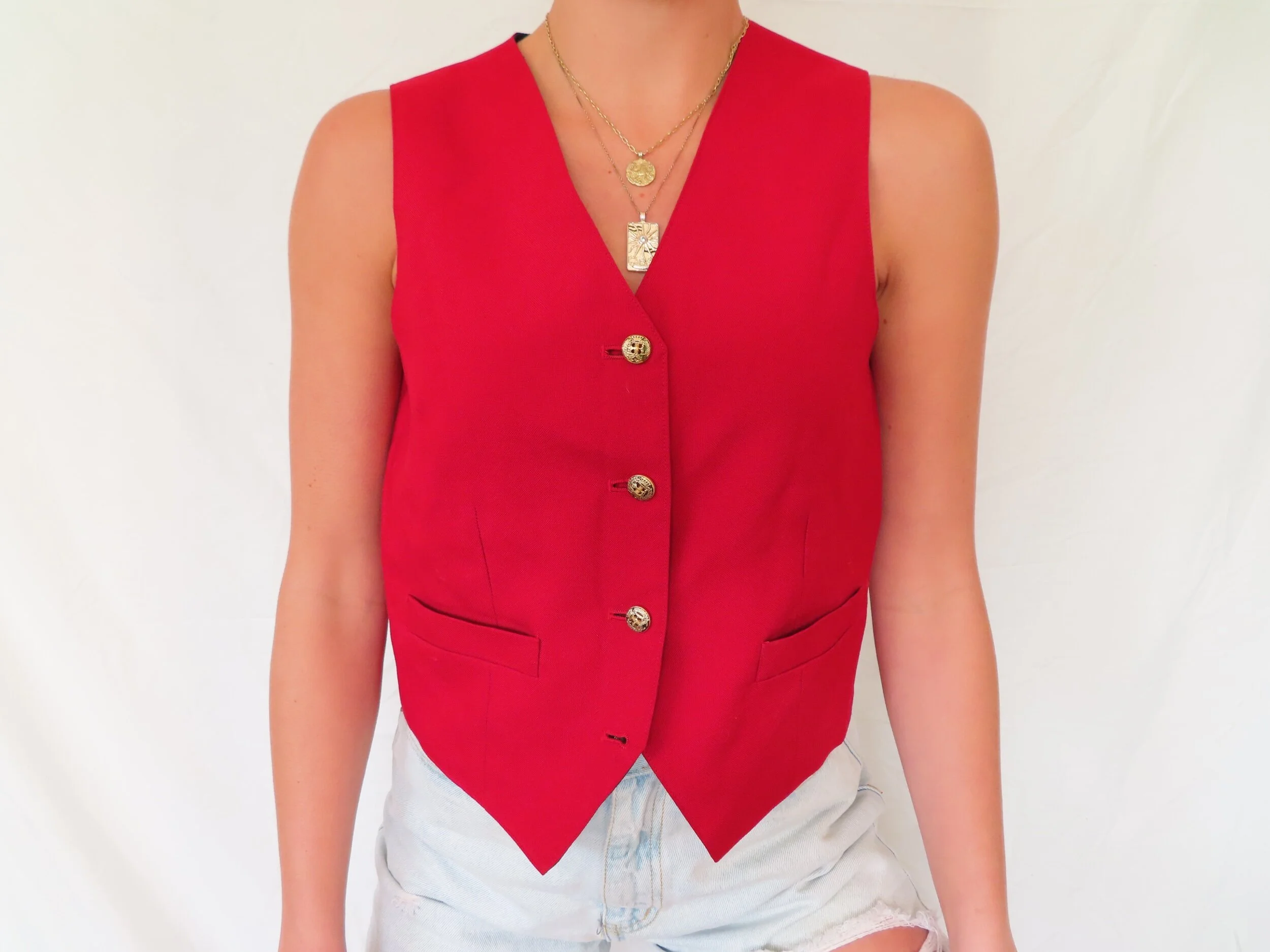 248B83D3-8270-4E4D-99B8-F3C7AC7354AA