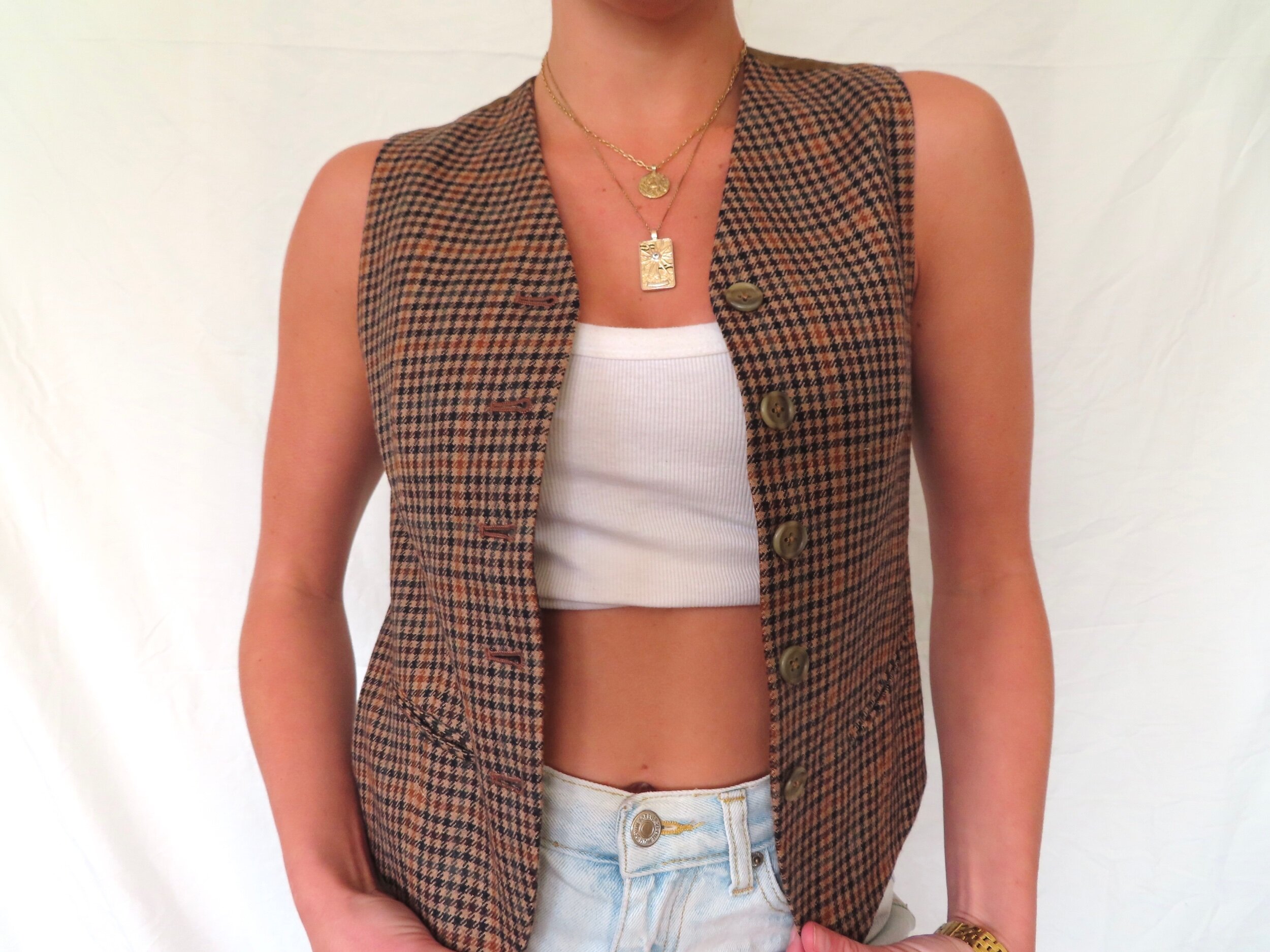 44B7DB66-6EC5-4BF2-B99A-2139894FFB60