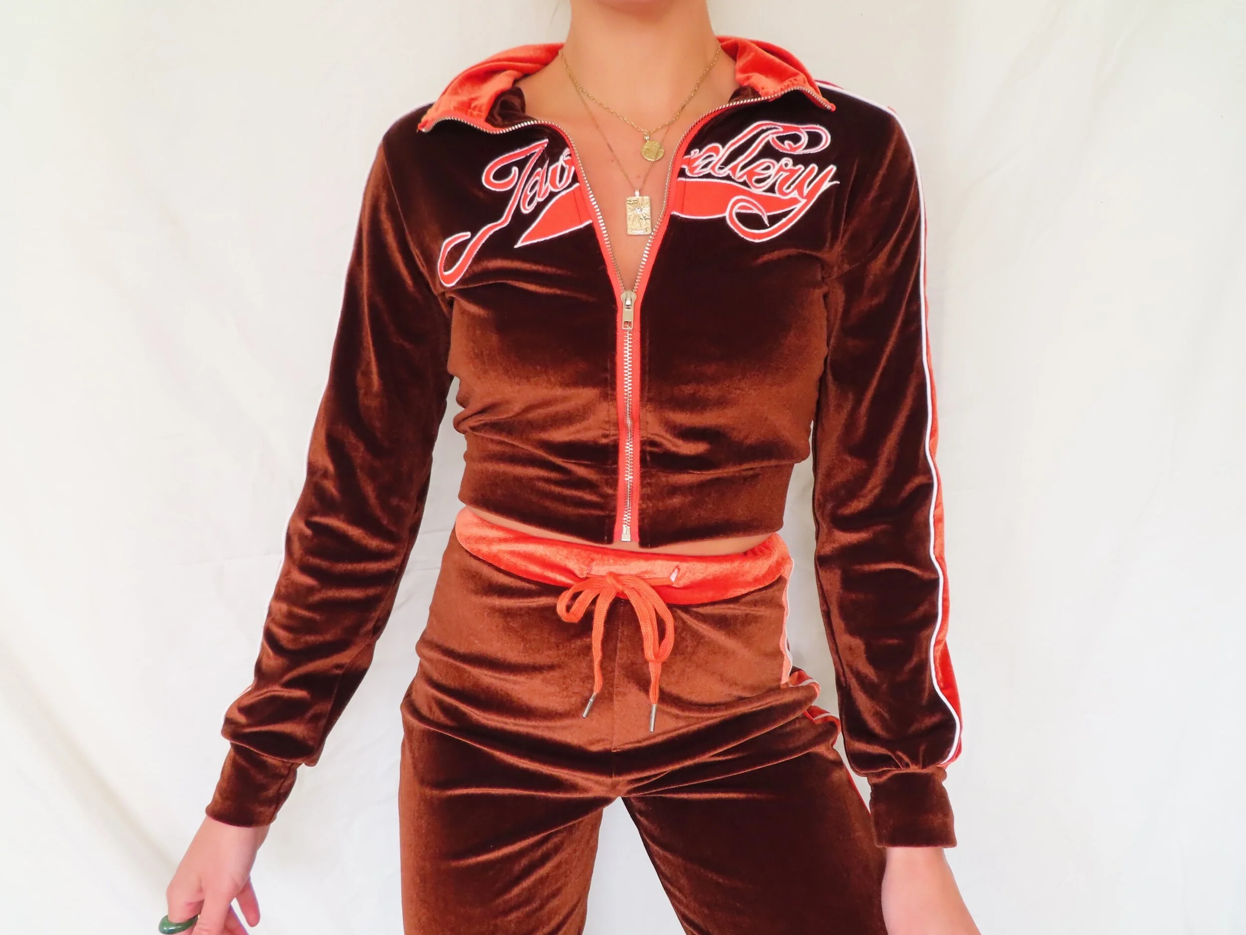 0ACDAD64-C55D-4AF0-8247-0FCD22B789DF