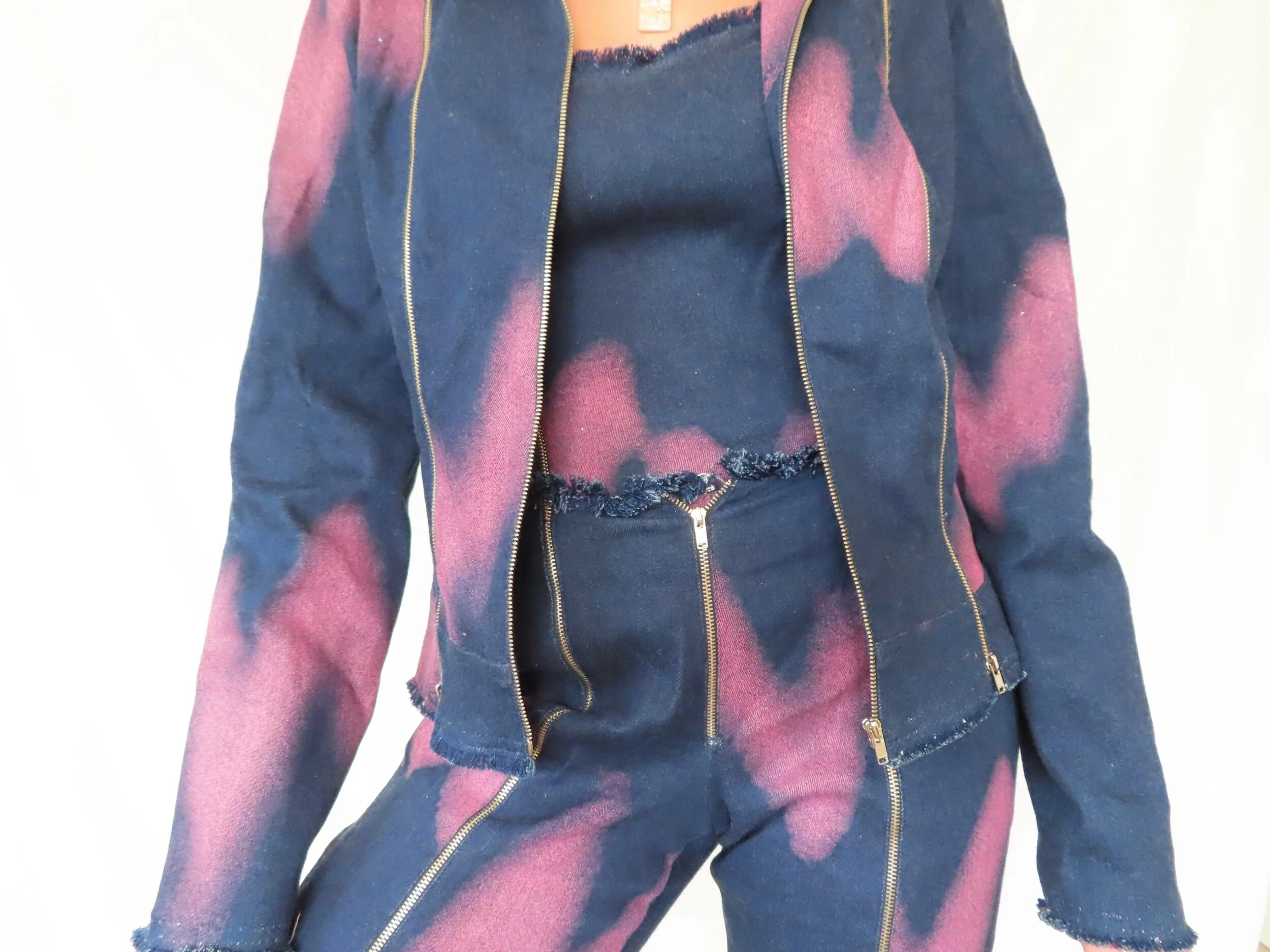 903D66DB-3721-4891-974C-0F9DD1A8657F