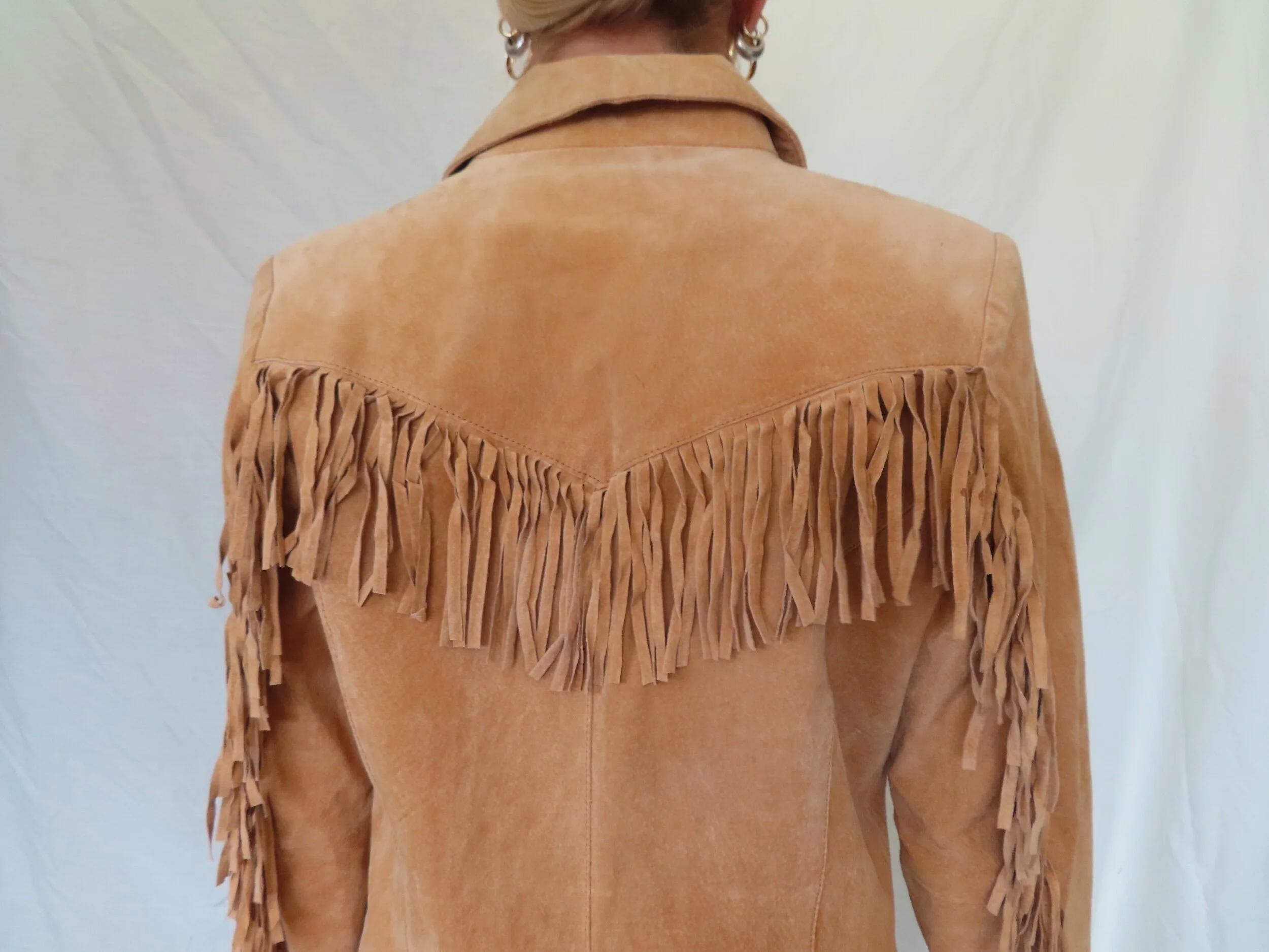 5E325F08-1848-446C-9929-65D28C92FA10