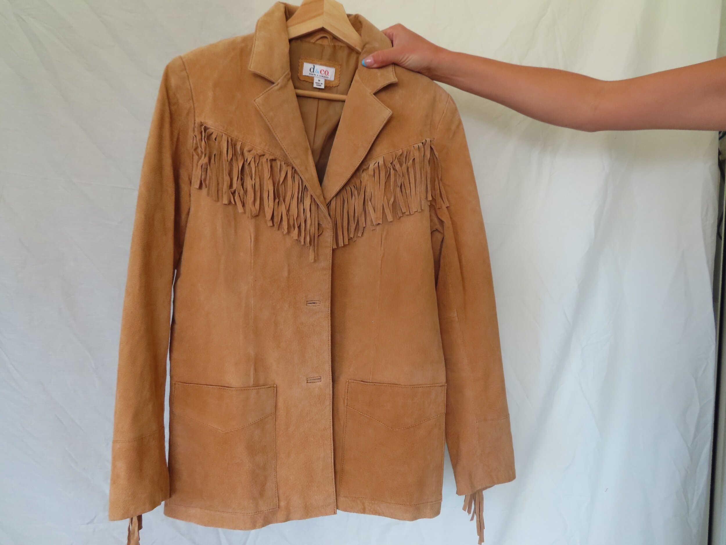 85137B76-4A70-44EF-8E9F-8D61D9A934E4