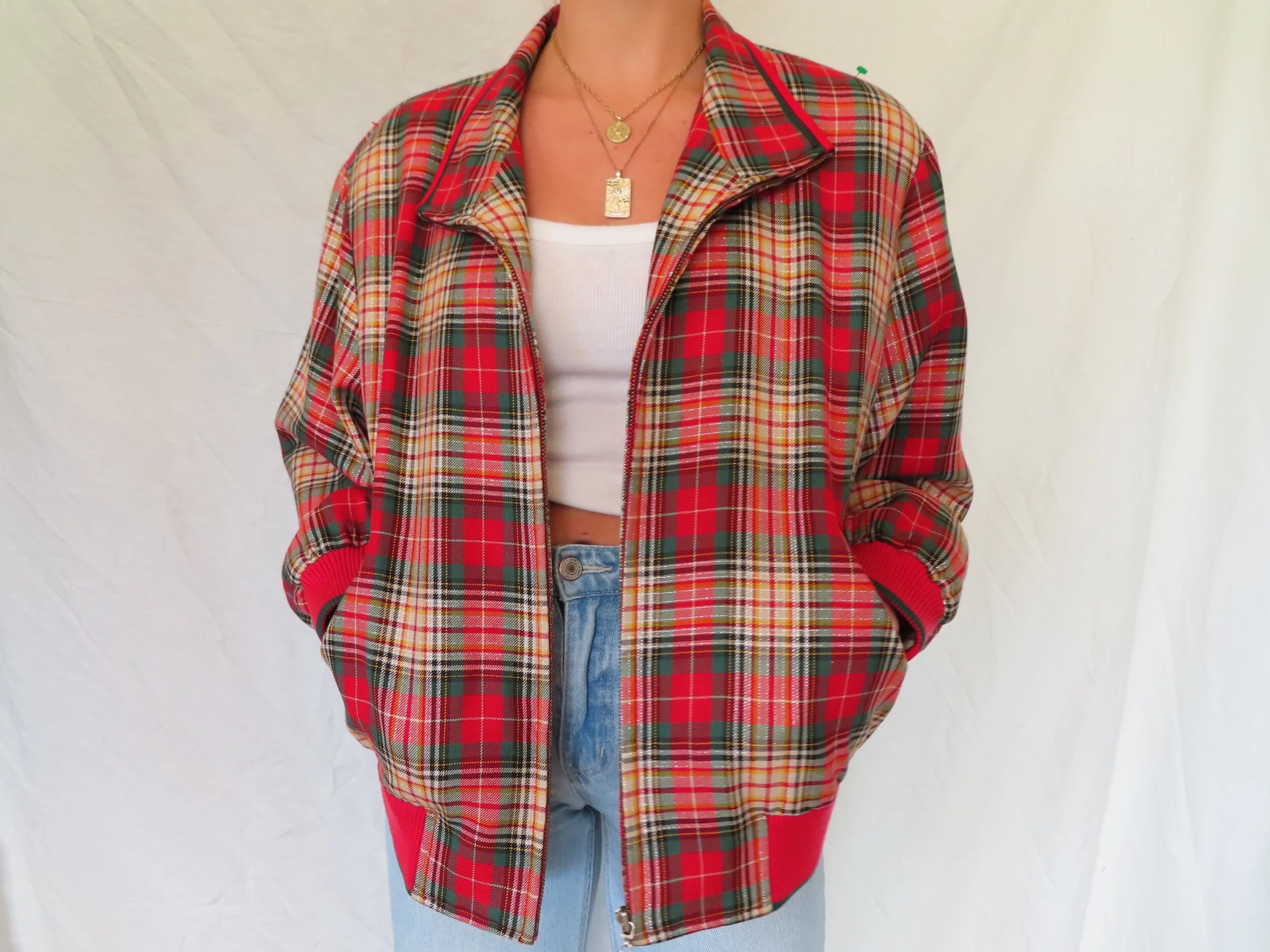 6B388F4F-2418-437B-8ACB-7604F37DE752