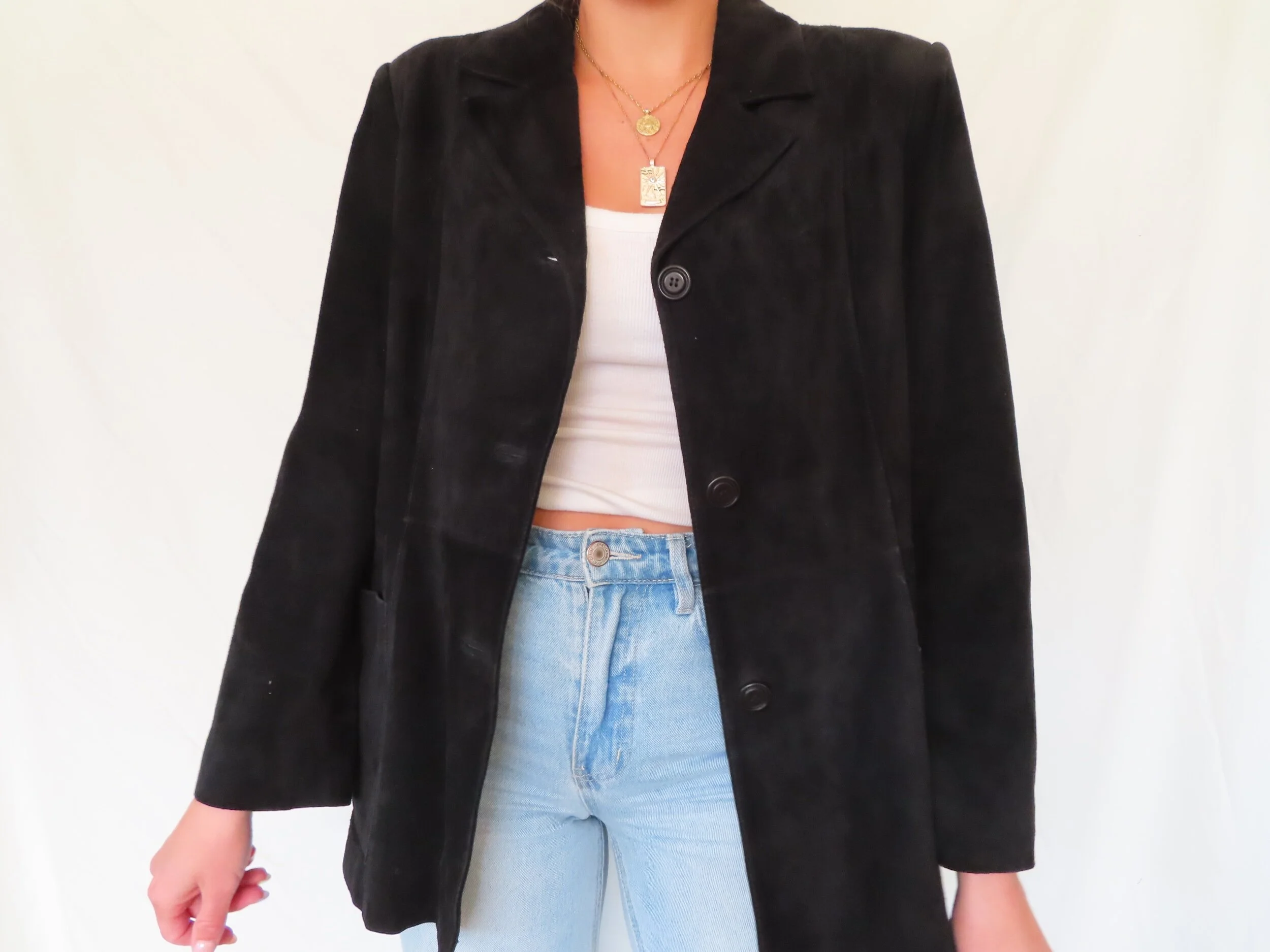 DFCBAC3F-FC6B-4E4F-9F39-03C77714CEBC