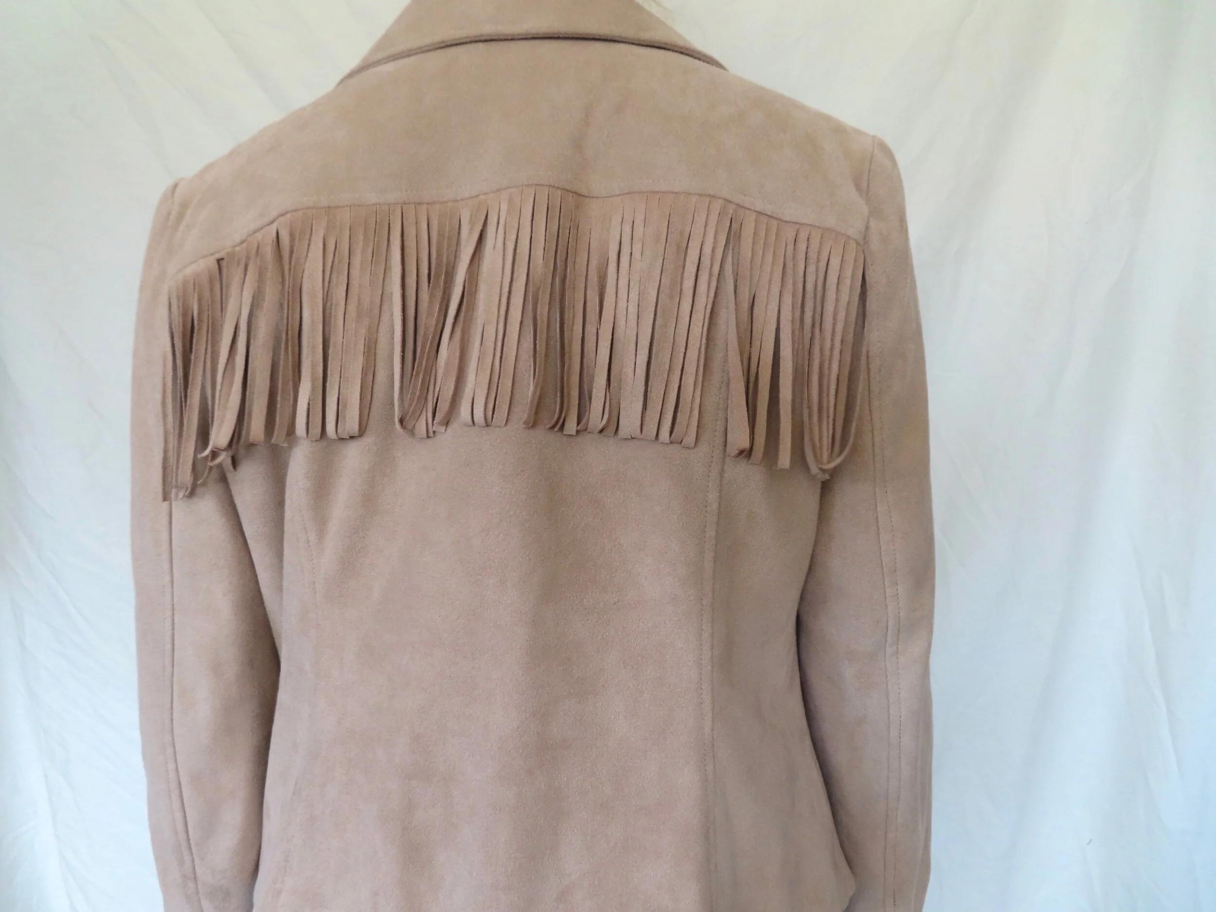 3AA3DABB-1C39-4E8C-9979-A26F4DBD5DAA