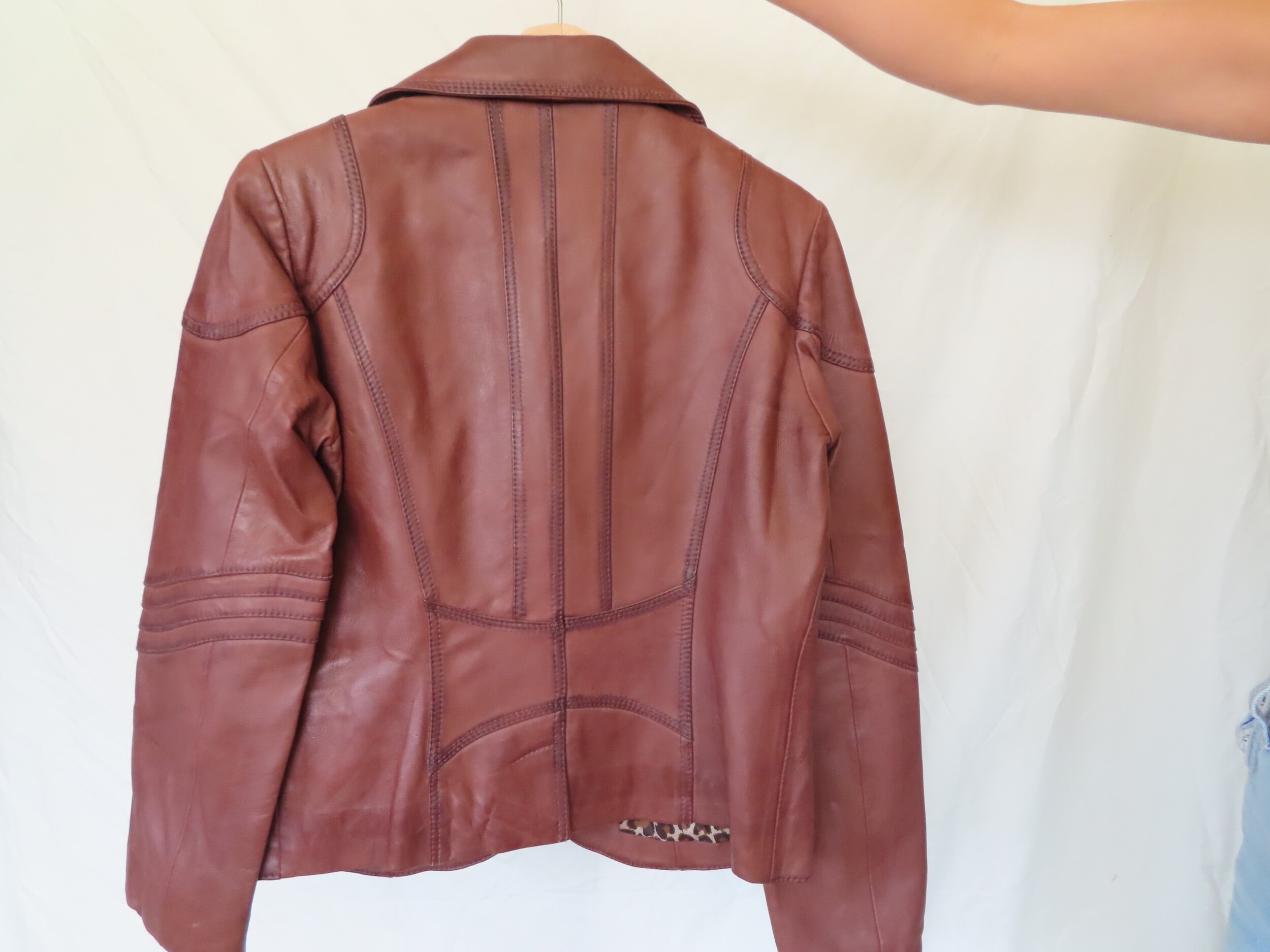 0CF3D824-33EB-4EC2-A4B6-DC28B36121D5