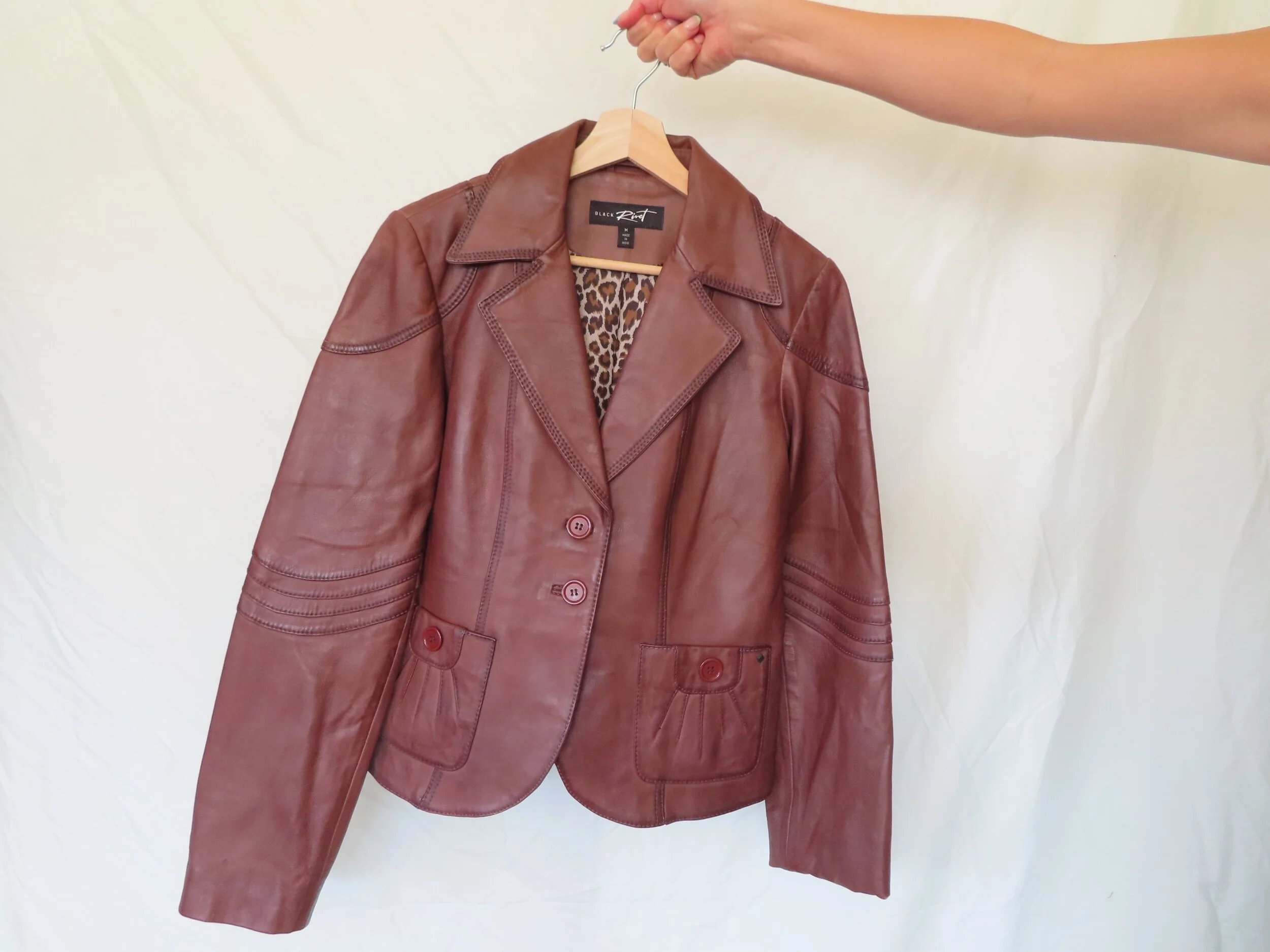 EF223FBF-5E1C-409D-9866-5DEAD3CD6CE6