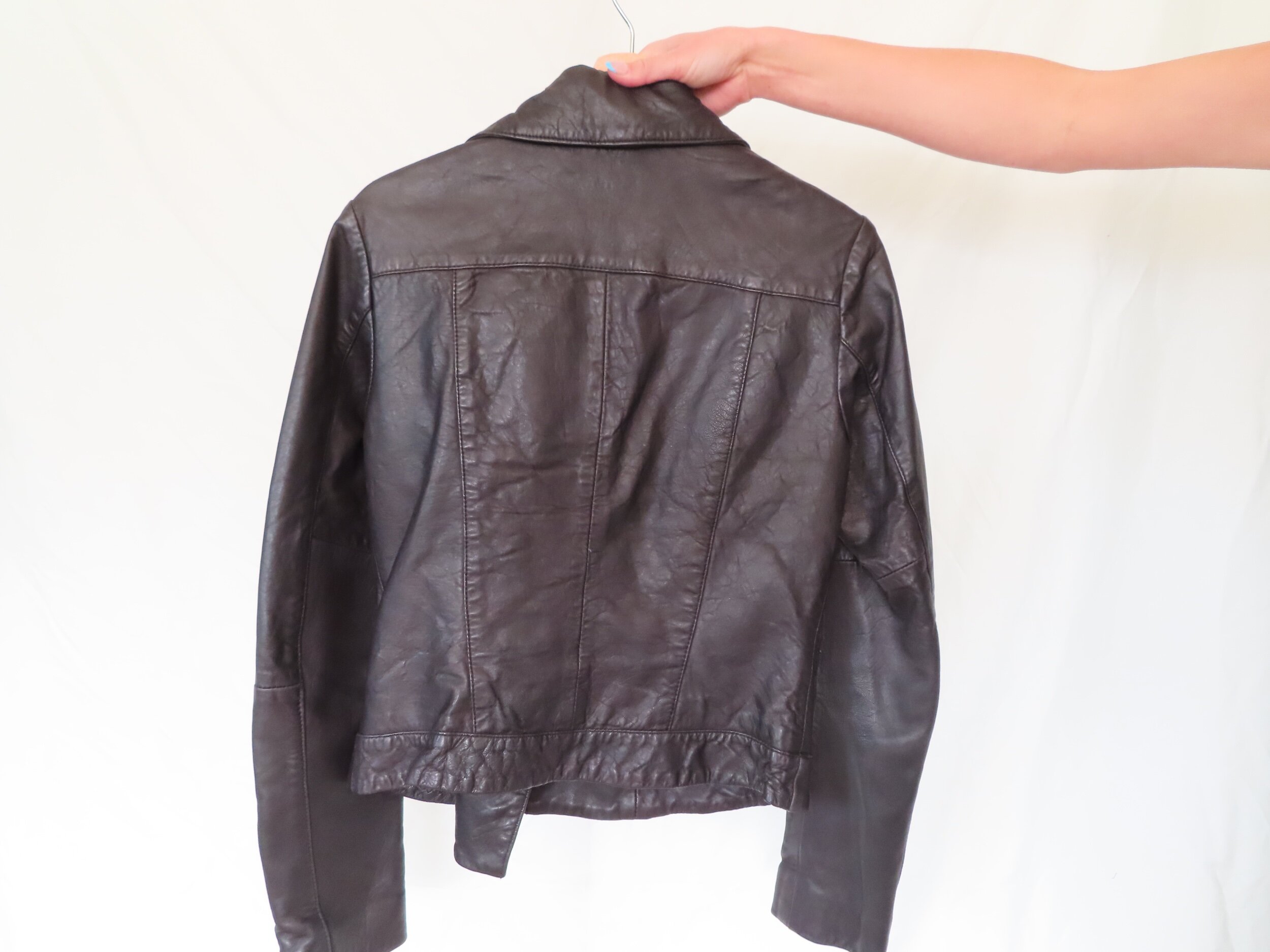 F19AB223-305A-4A5D-AC97-06C74B1A0E1D