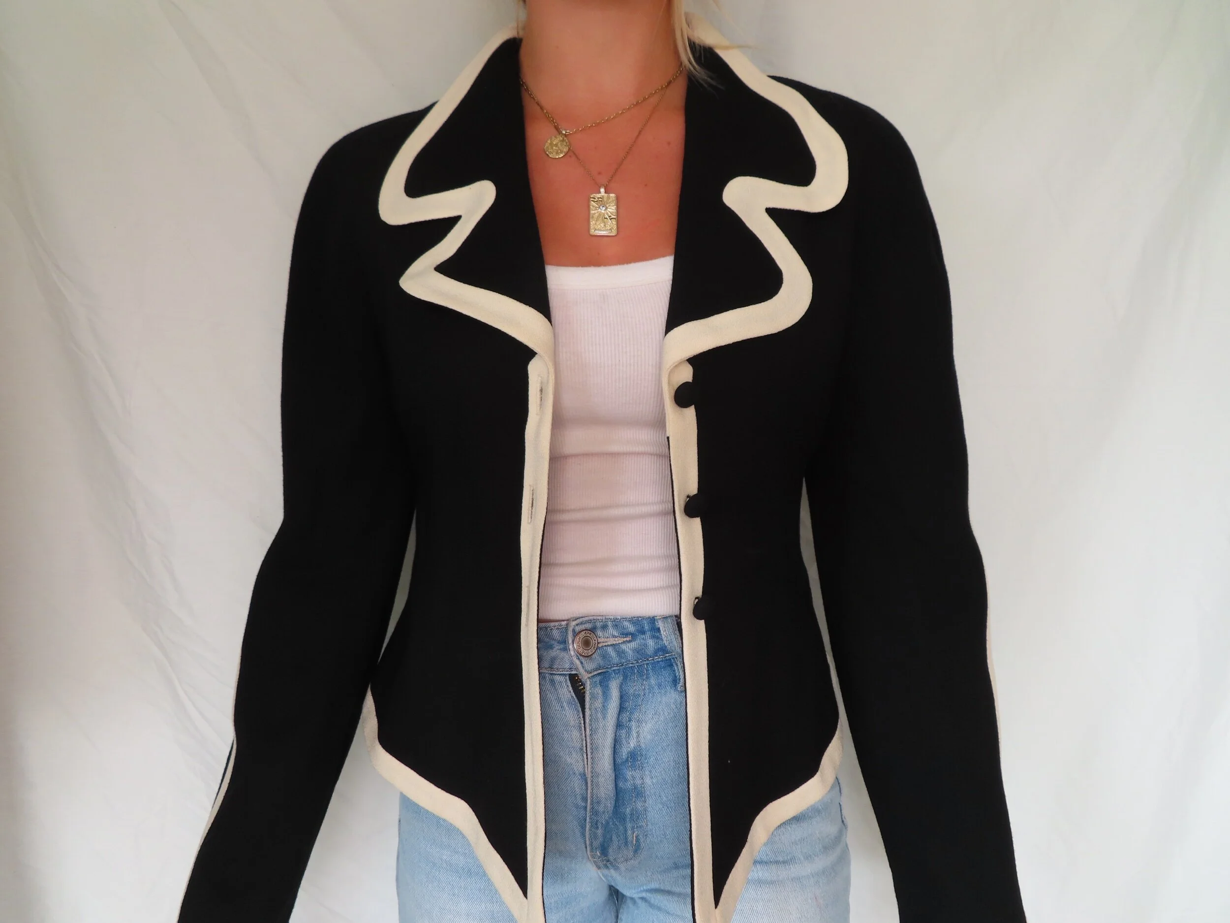 F4AFE2D8-533A-40D7-BA15-68FEC3529C9C