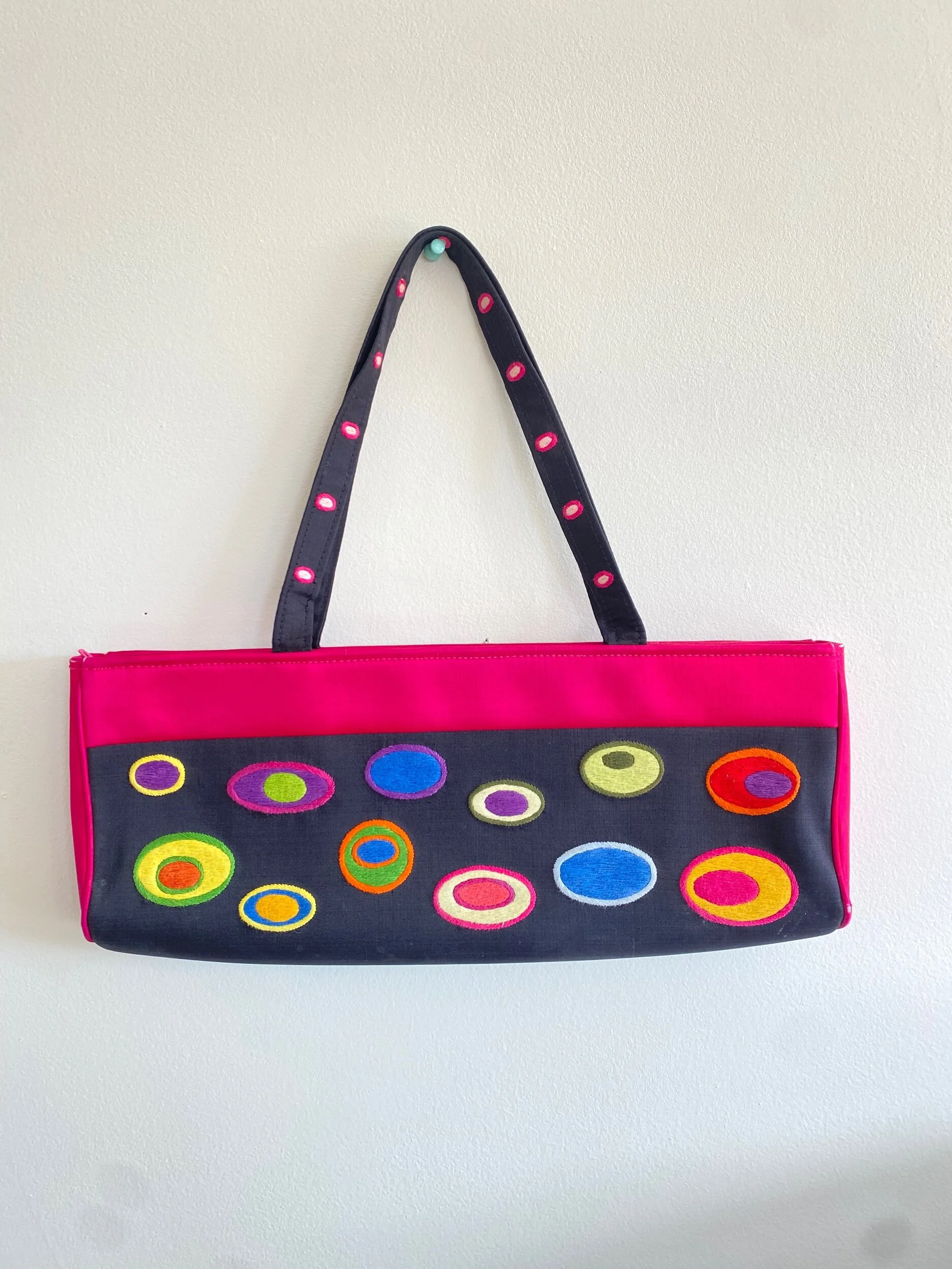 71B826AA-94D7-4CF4-BFCB-D504F5E9C495