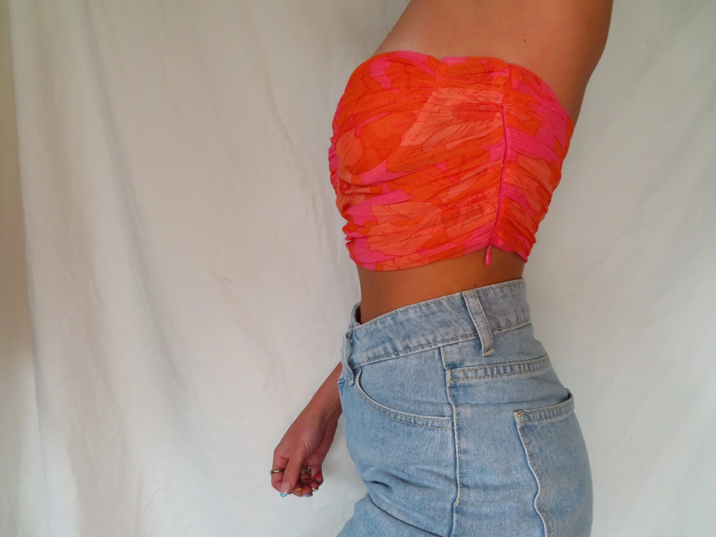 57DF838E-FBF4-4957-8B22-EDF46E09C227