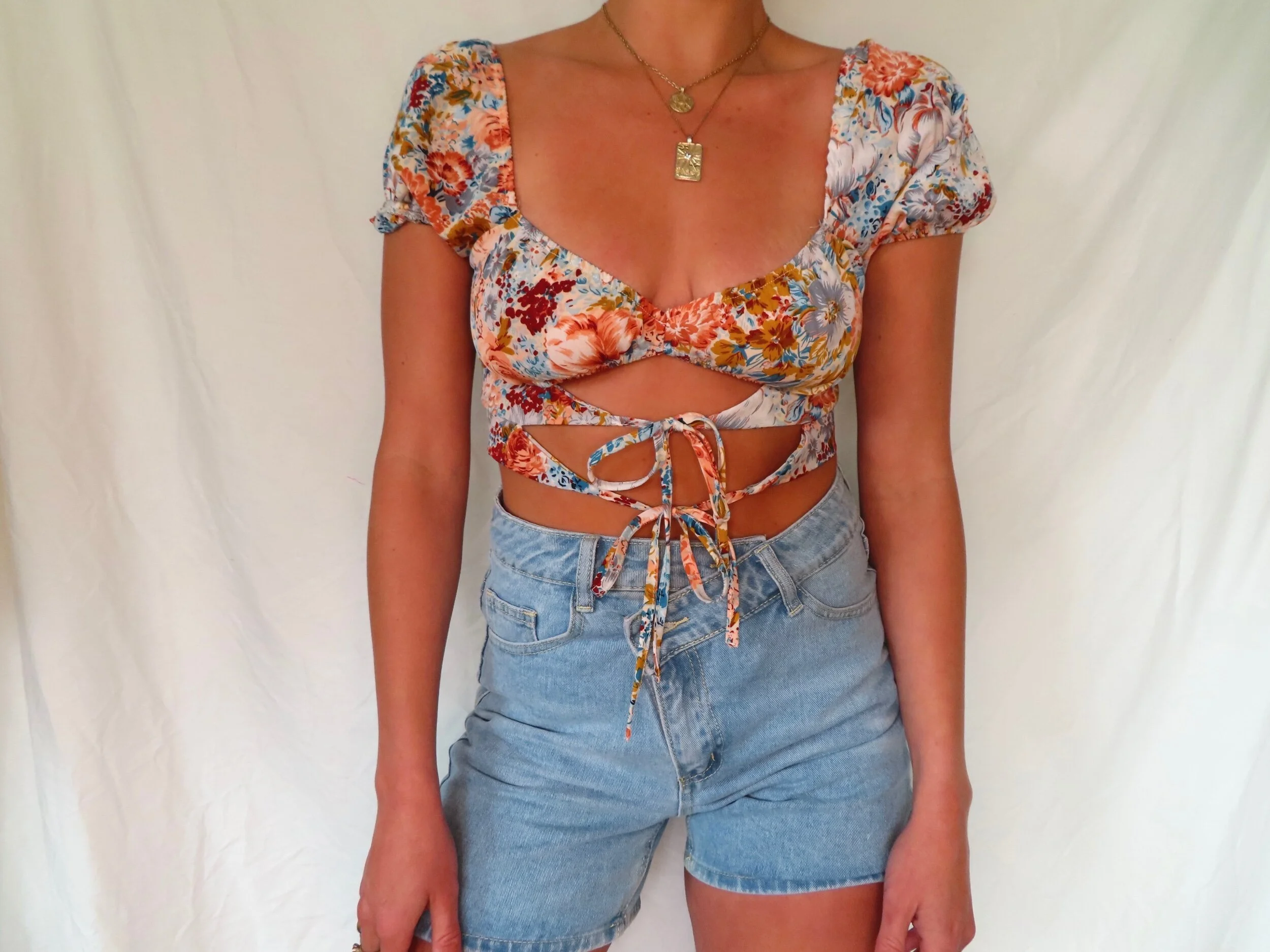 AA76C821-E7C7-4C1E-835D-366DC80FFD06