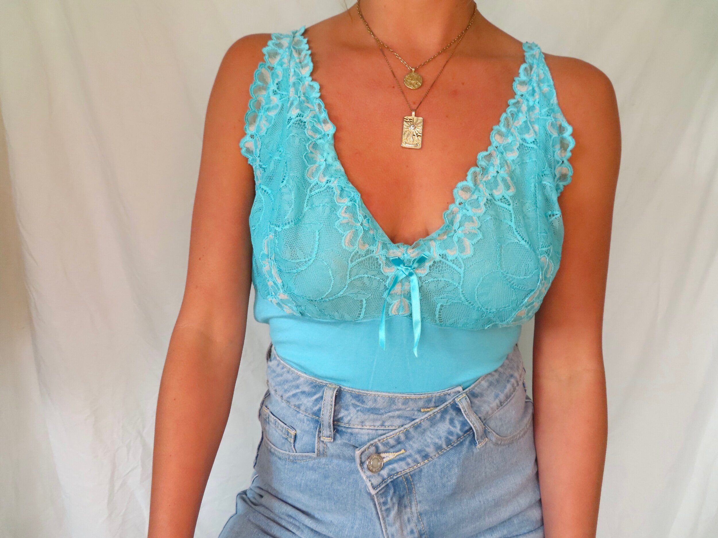 24BAD5AE-1EDF-4895-901B-0C968C239198