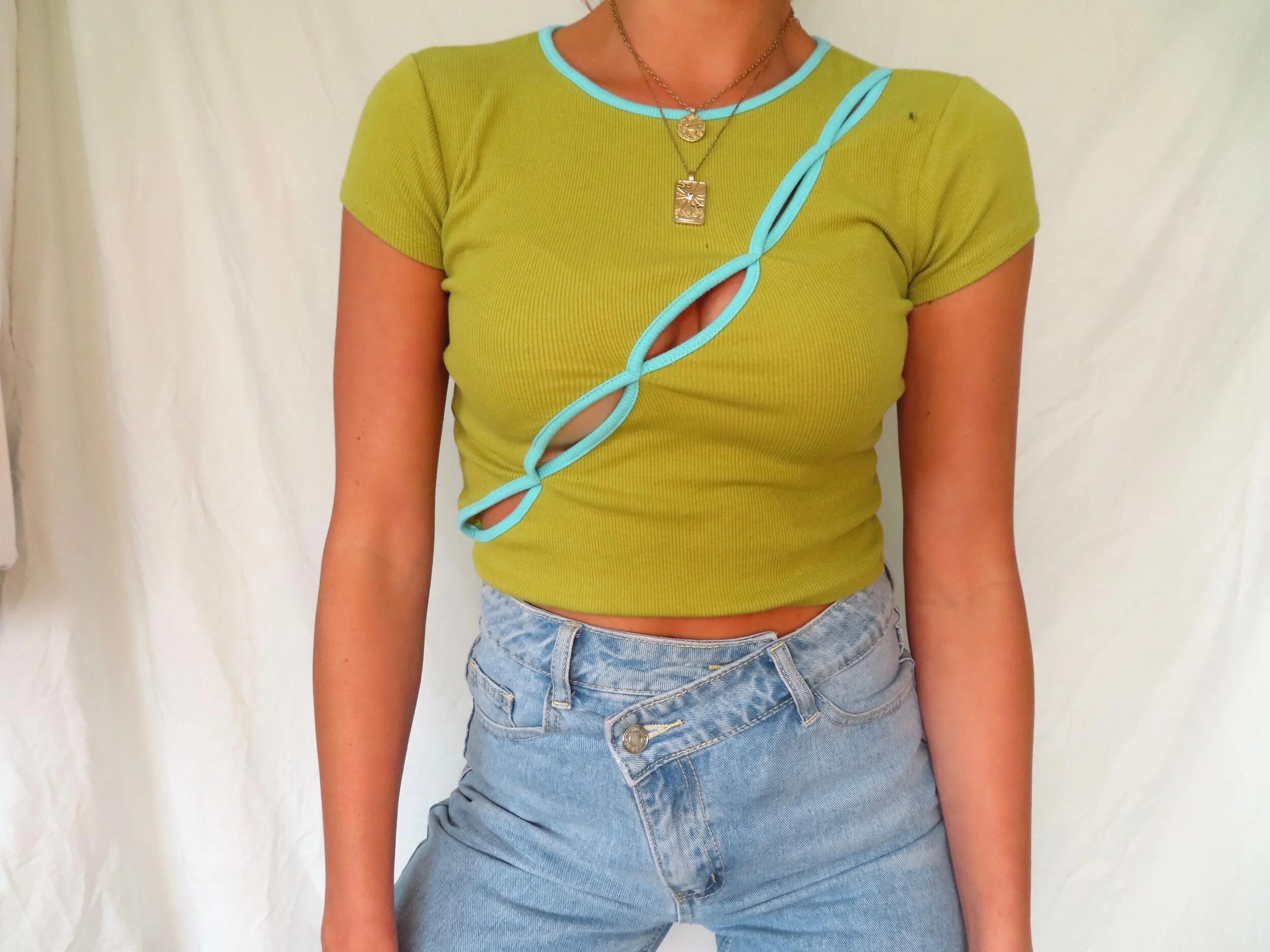 518FC2FF-1A92-424F-937E-DF23FA02C033