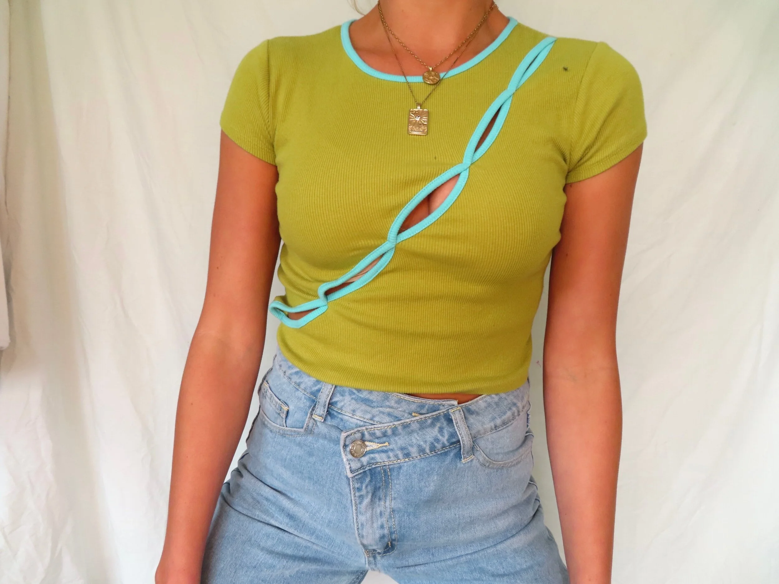 3C2F6E31-B6A6-4BDE-B24A-283543F748CE