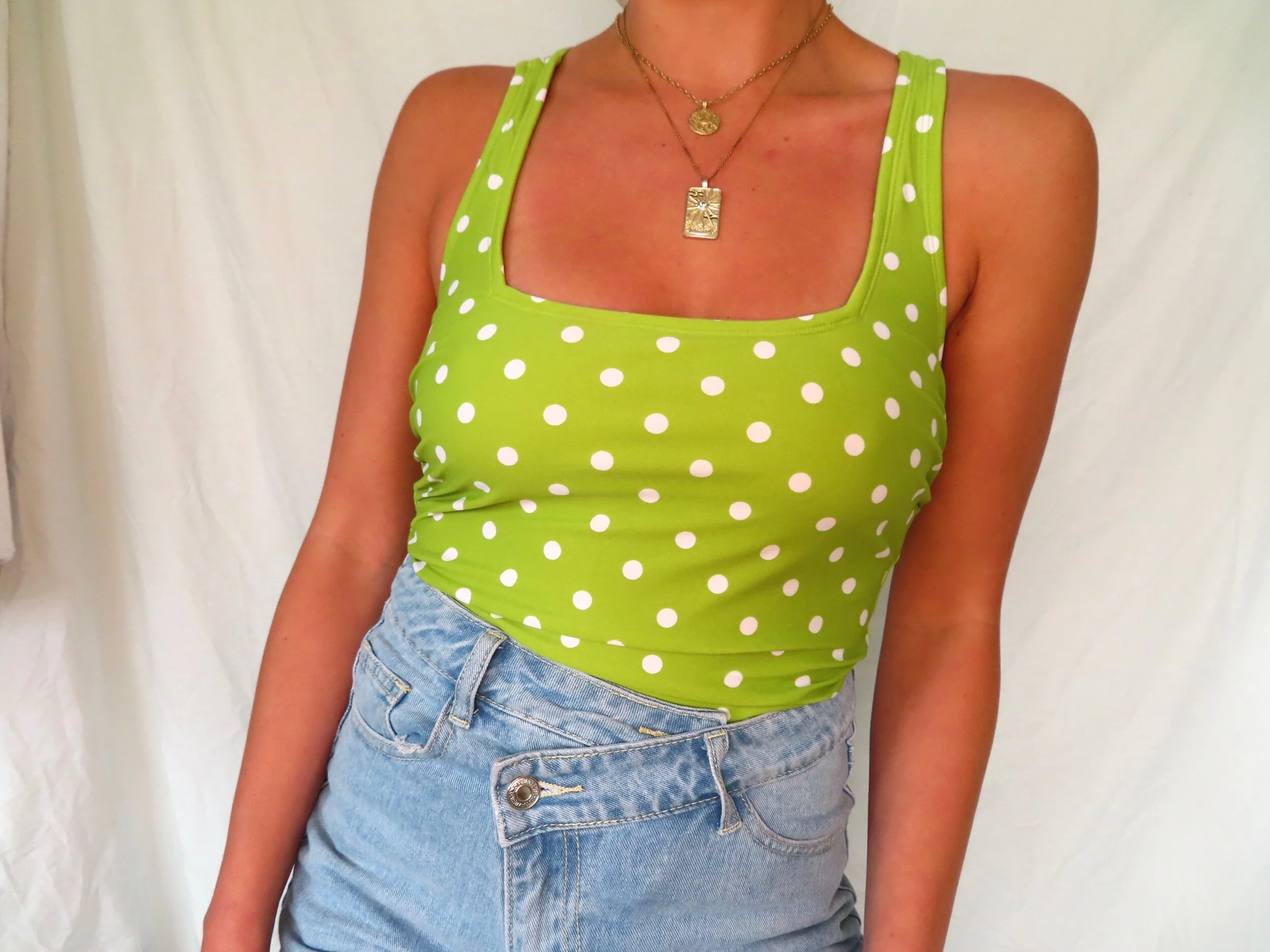 C542A83F-2D86-4CC5-9E4D-6104A95F62BD