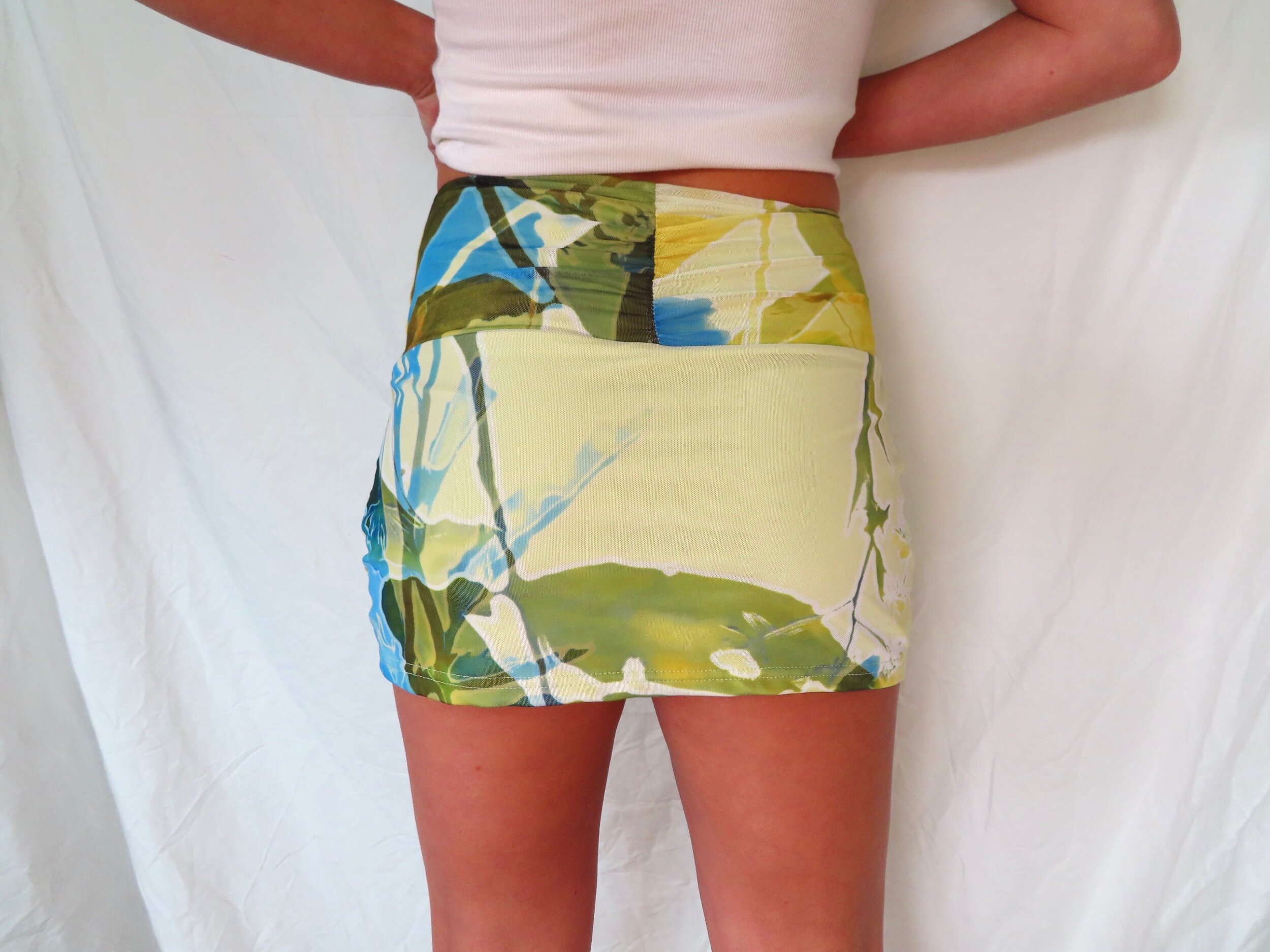 7107E48F-557C-4B9B-BBAB-BDEBE9F40950