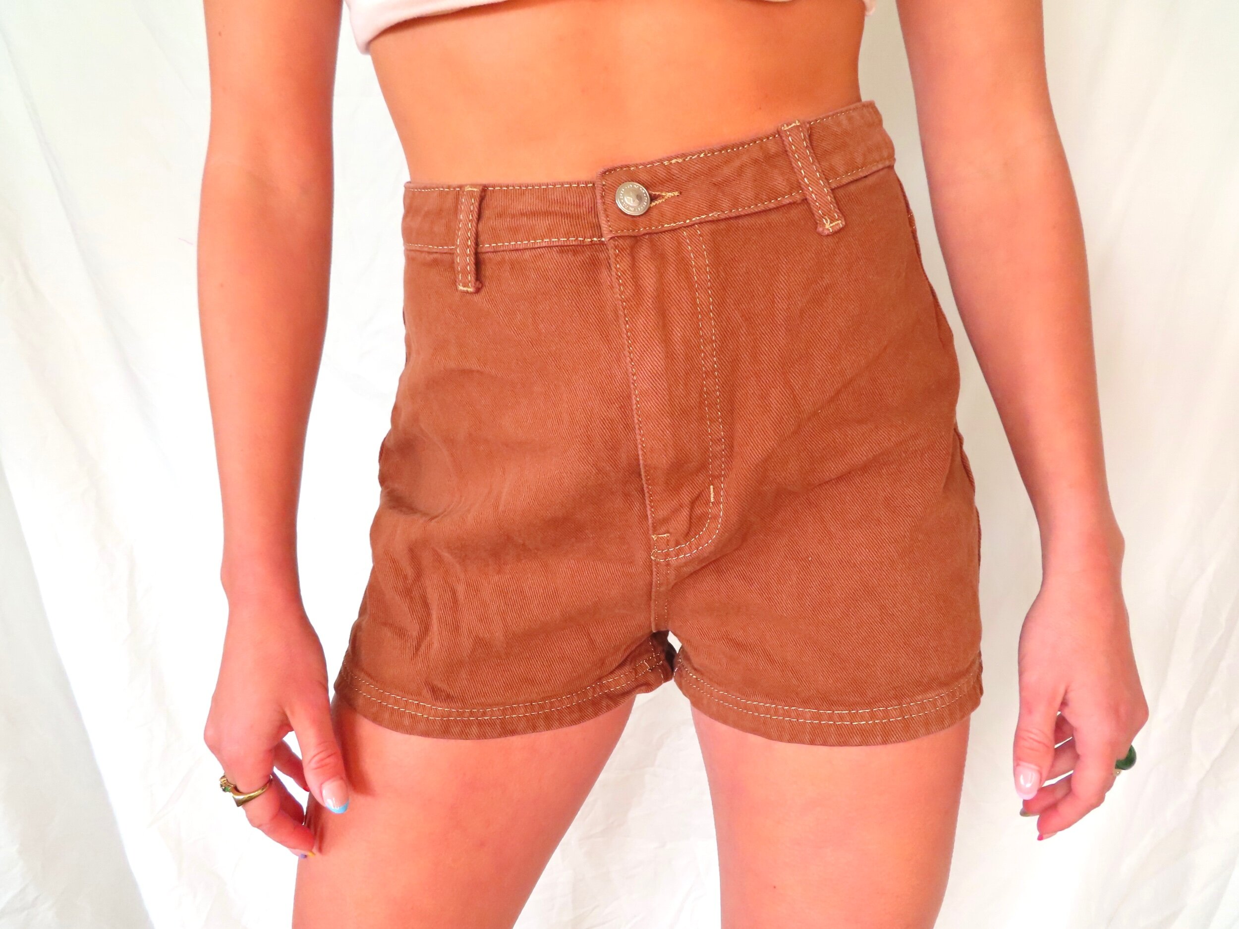 0BC7C194-C7D1-4B0B-8AA7-F253FEEFD297