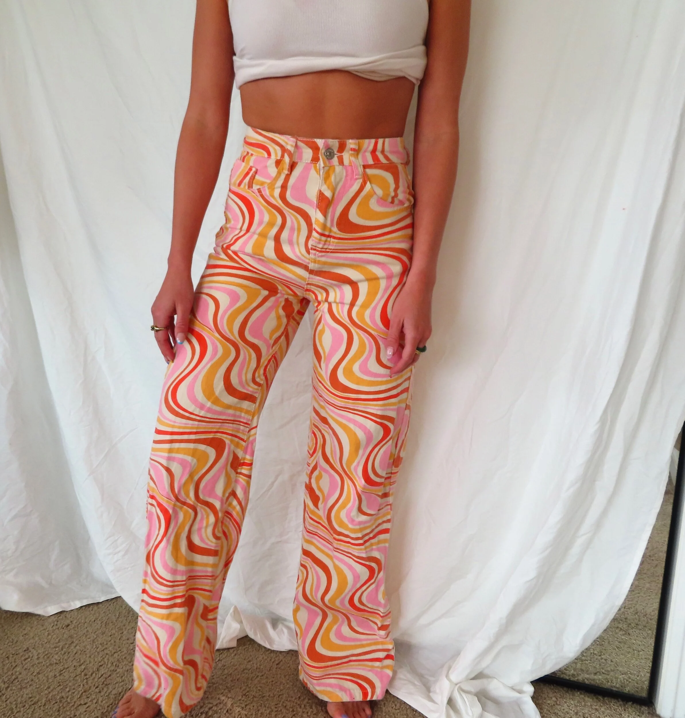 57076693-130C-41CA-A8F1-36B8EE276DC1