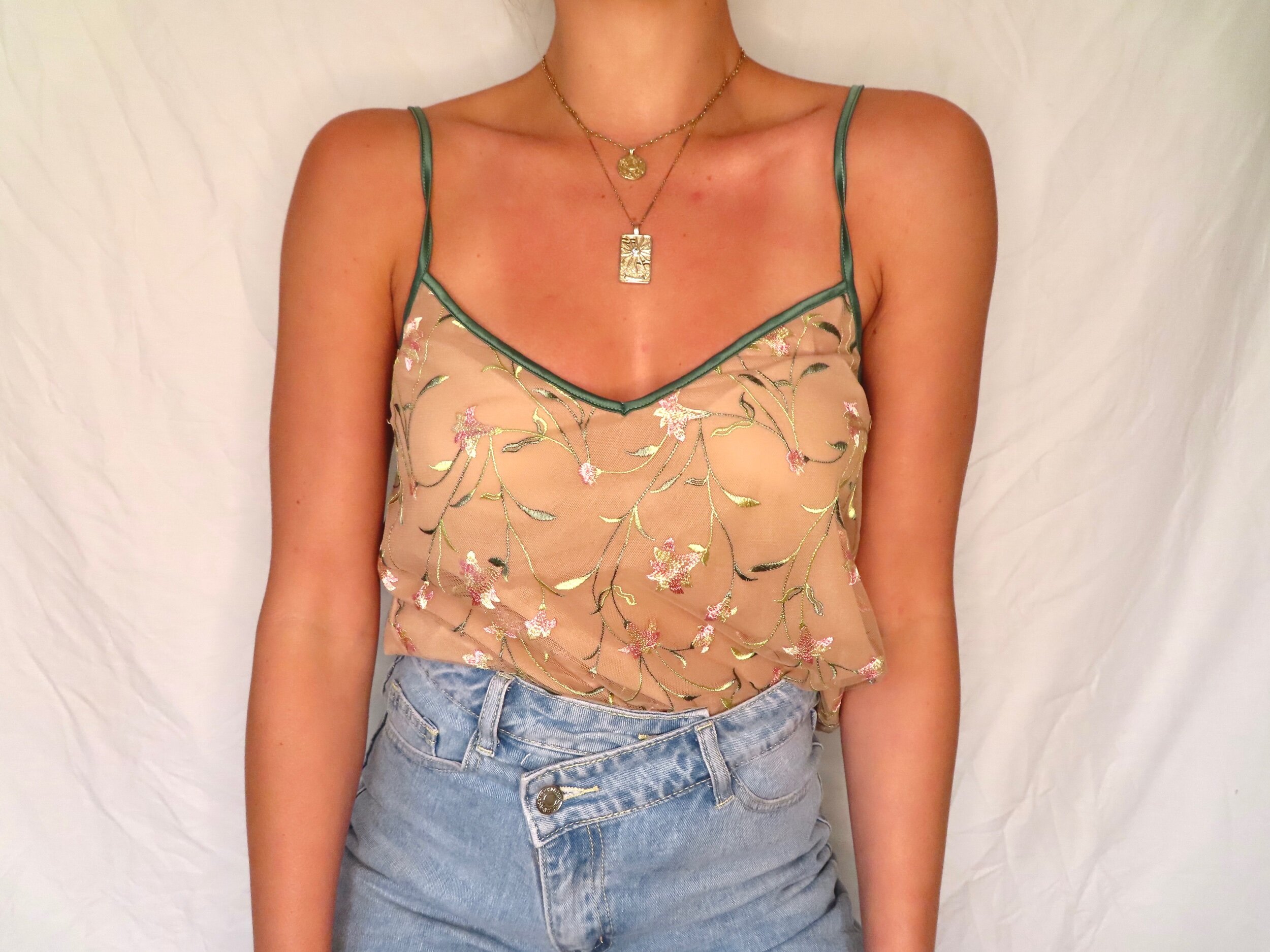 C4C31EA1-EED6-484F-992E-43C3DF0947CE