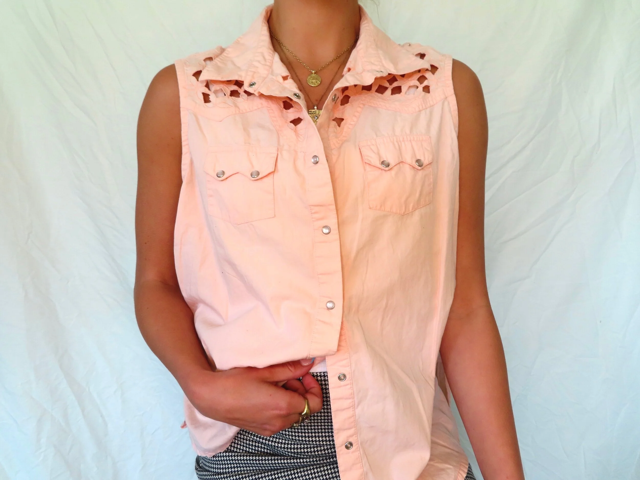 A7225A60-C2AA-4887-90B5-5E4E06C8BF8D