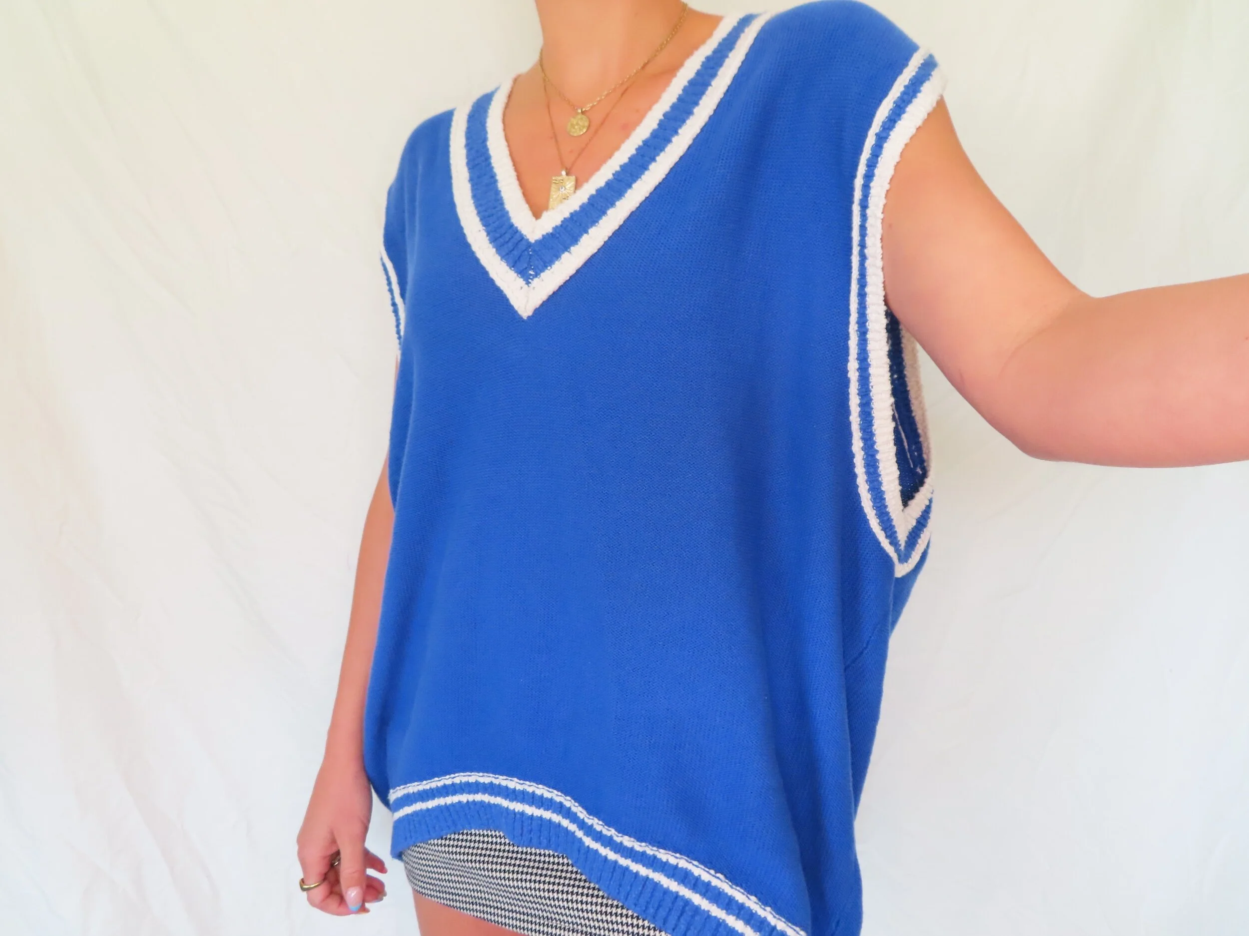 F8D92E29-0BC7-448D-B307-EB83797B75B5