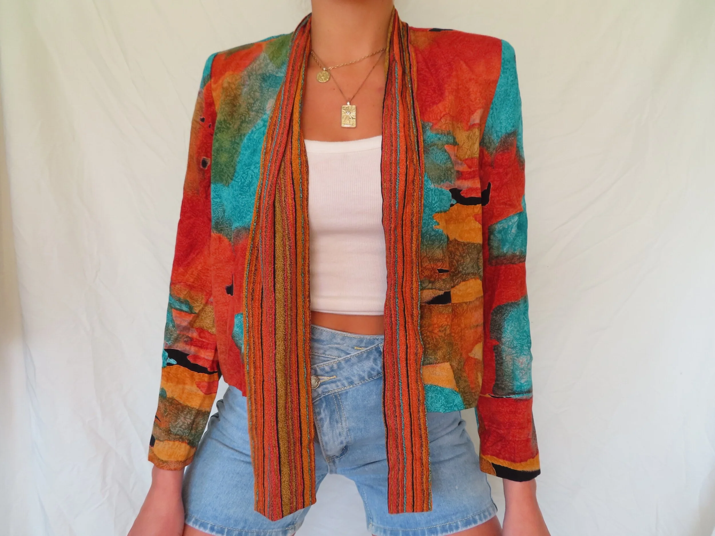 C5856FF3-CAF4-40B5-AE01-F88A07F7F526