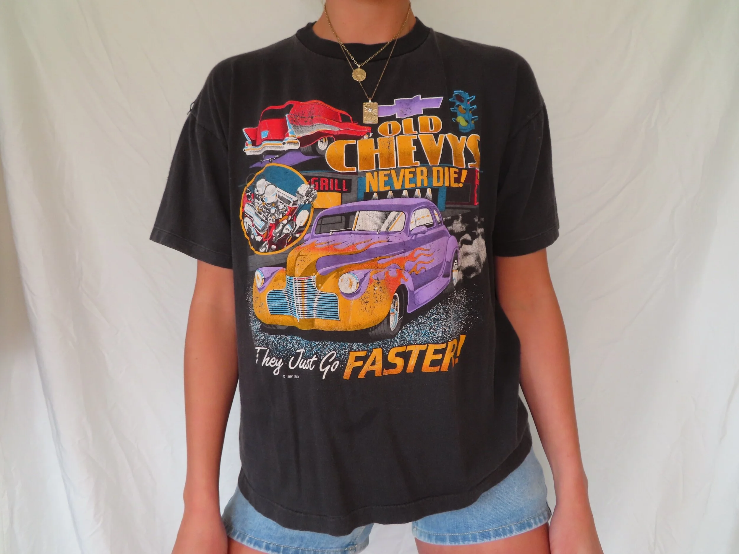 5AC3A784-8354-43B8-BD23-10776D723407