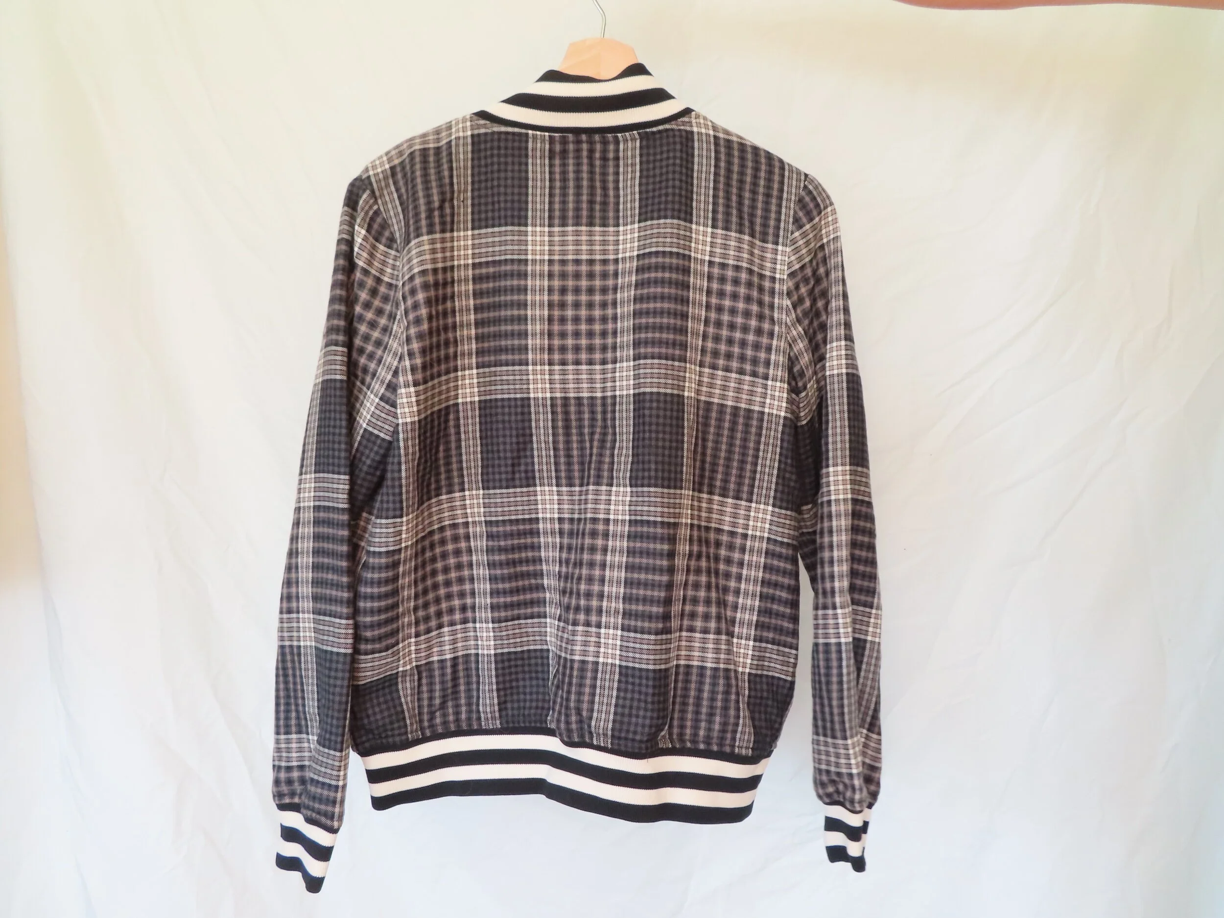 458B9860-5D2B-4BDA-A102-9C21BEF43C78