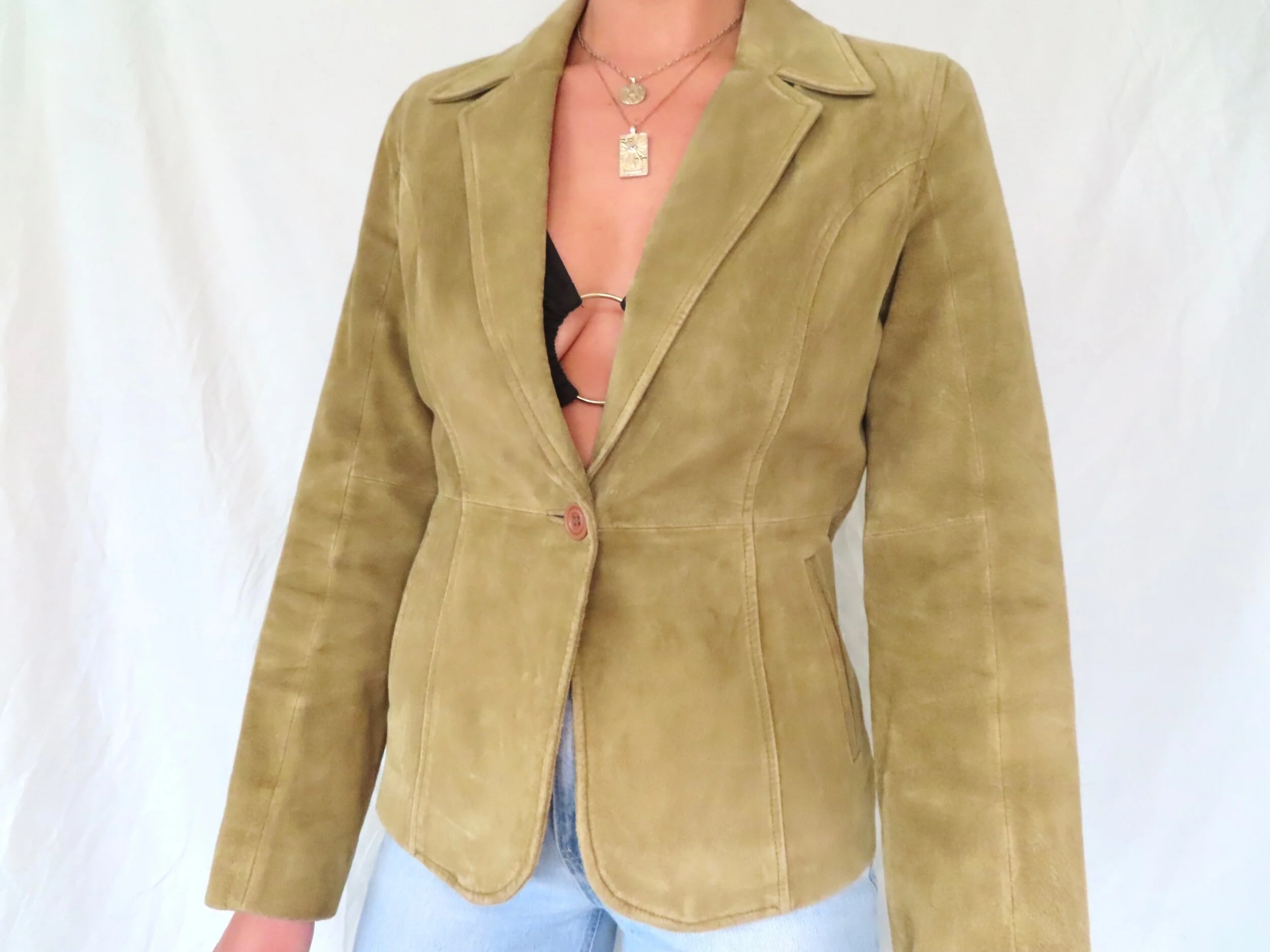 7EB2E8BB-EFFC-428B-9F5A-9774A9CD30C5