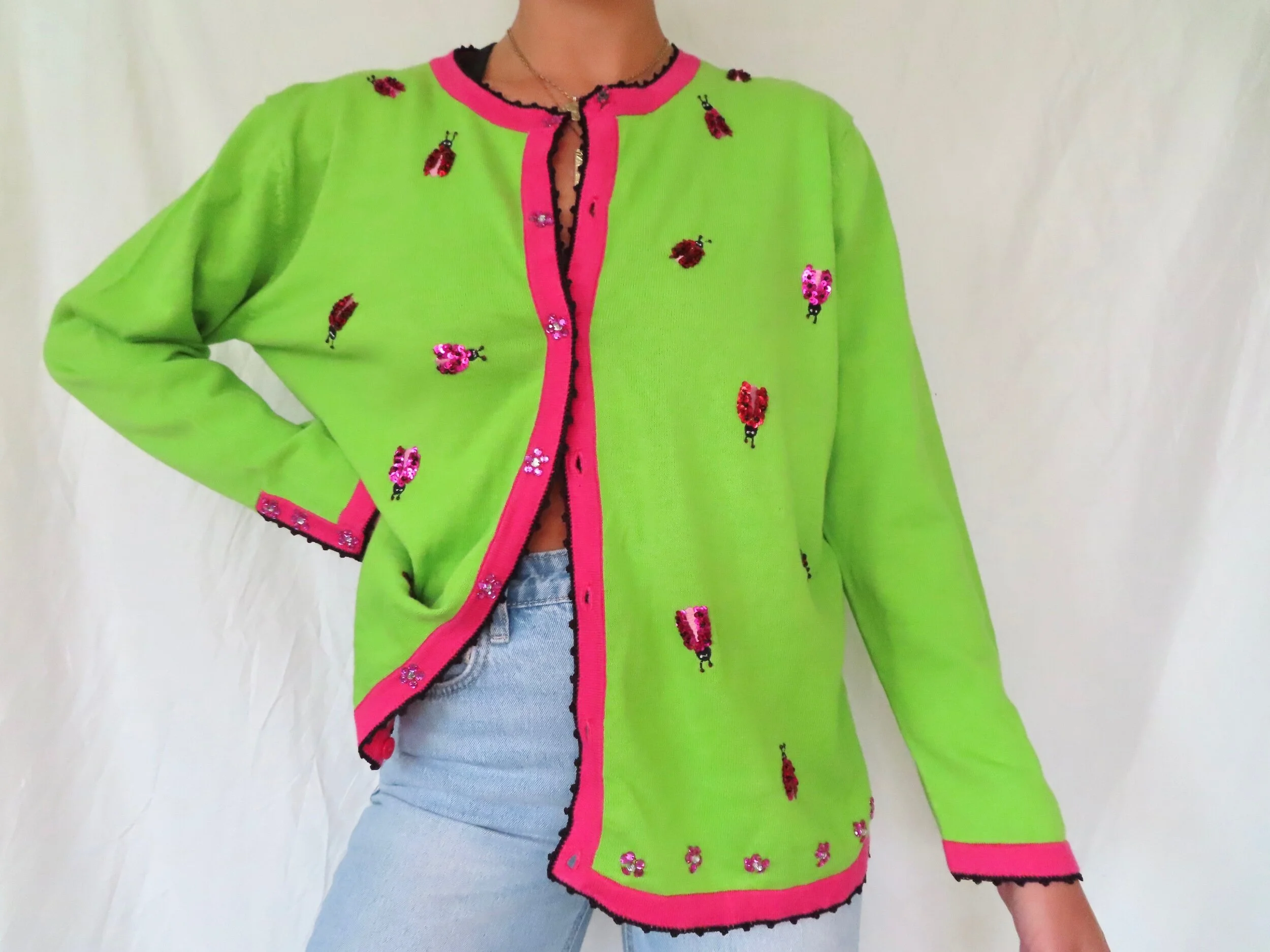 6CA0CCC6-47F7-4395-A553-4125CEBD02D8